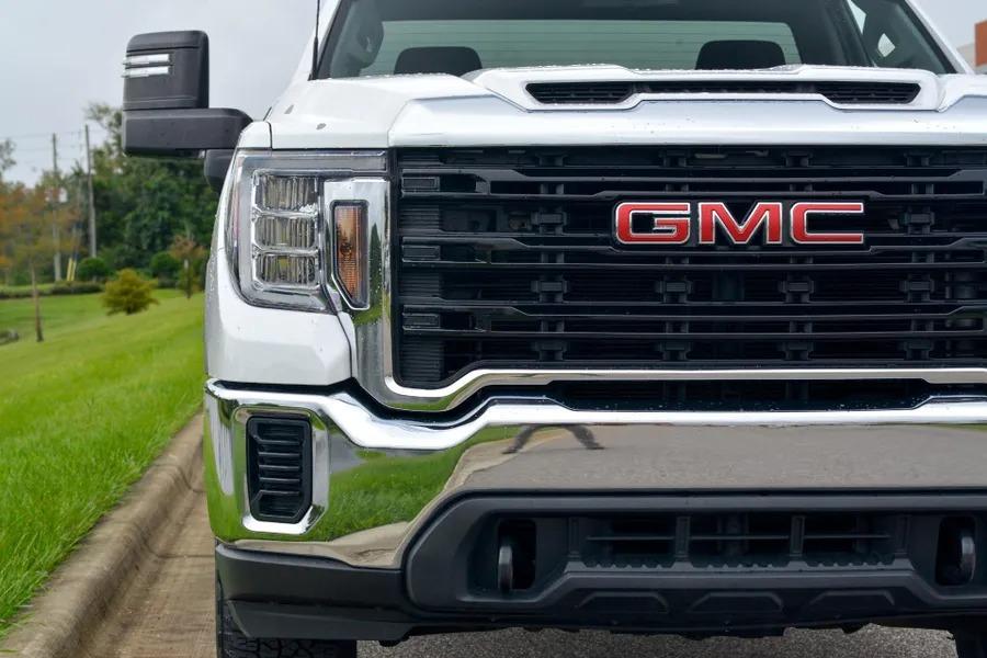 2022 GMC Sierra 2500 Pro