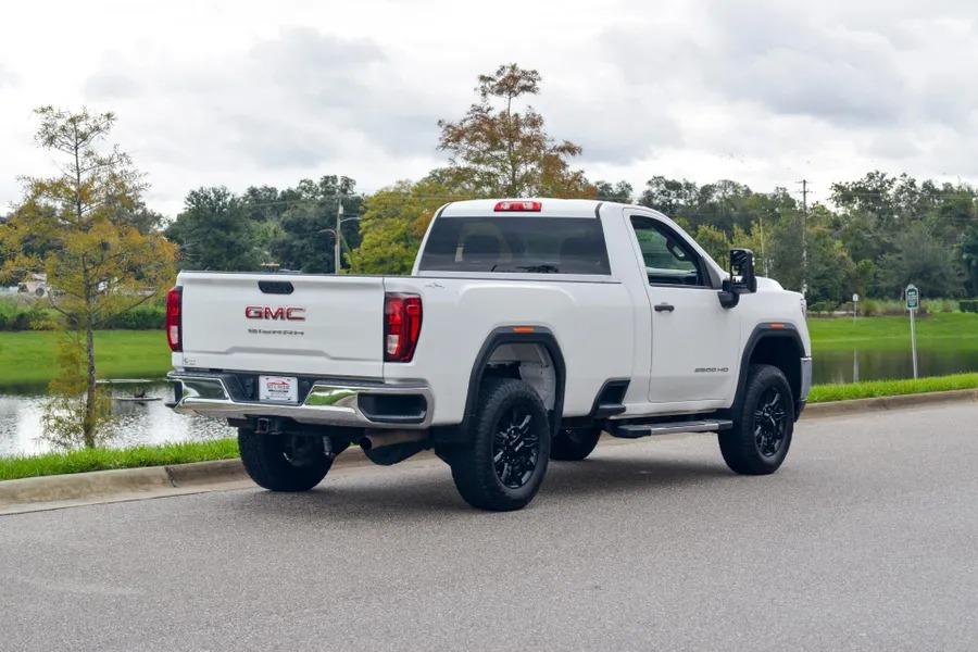 2022 GMC Sierra 2500 Pro