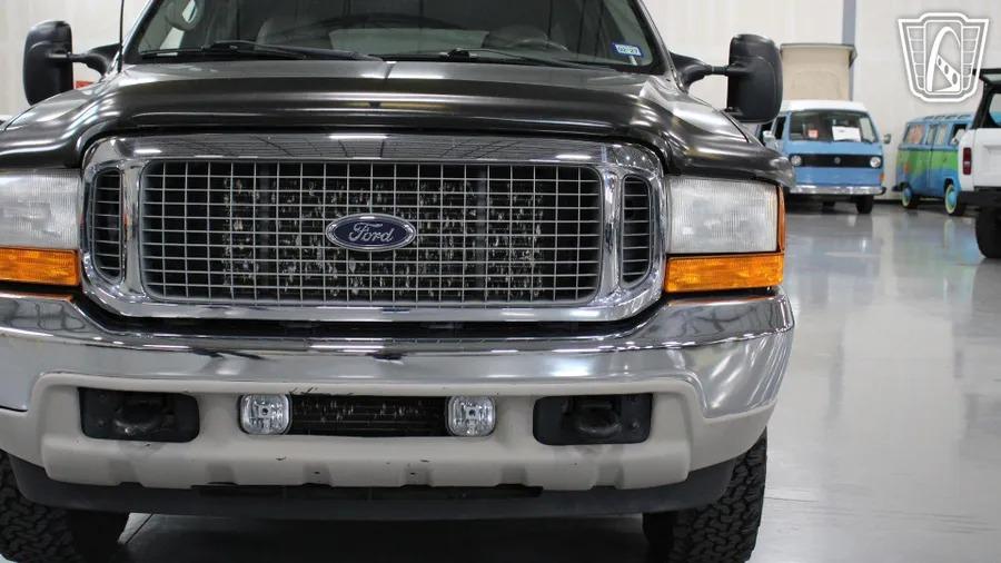 2001 Ford Excursion Eddie Bauer