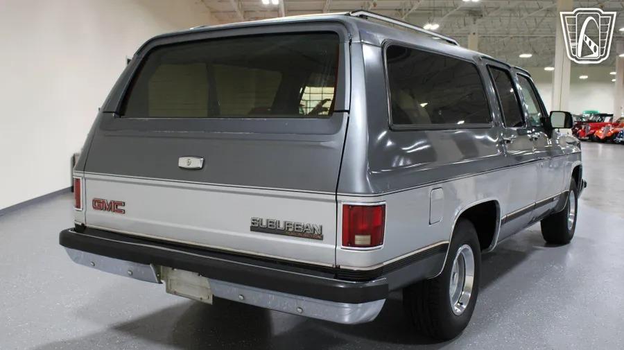 1990 GMC Suburban