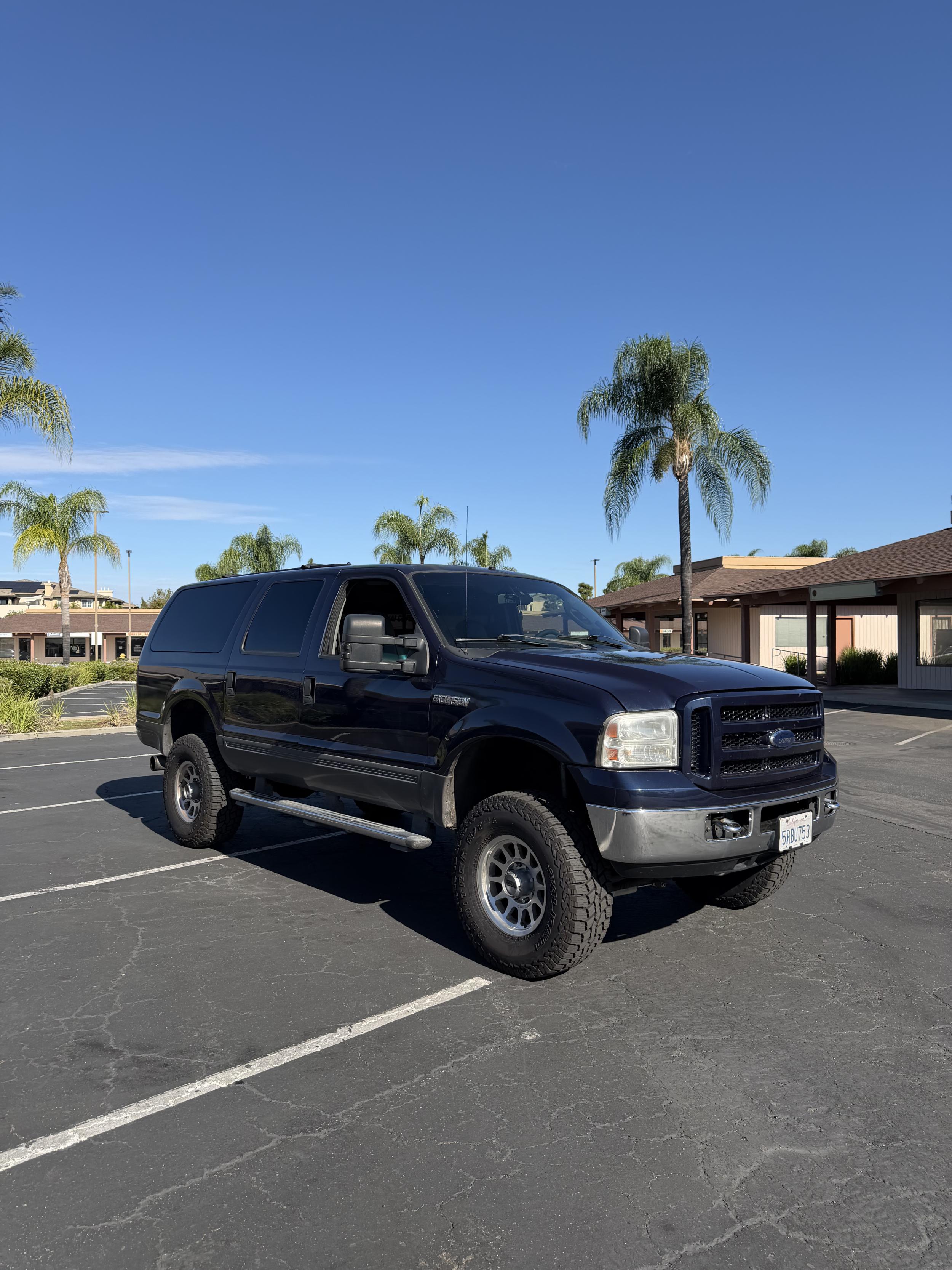 2005 Ford Excursion Limited