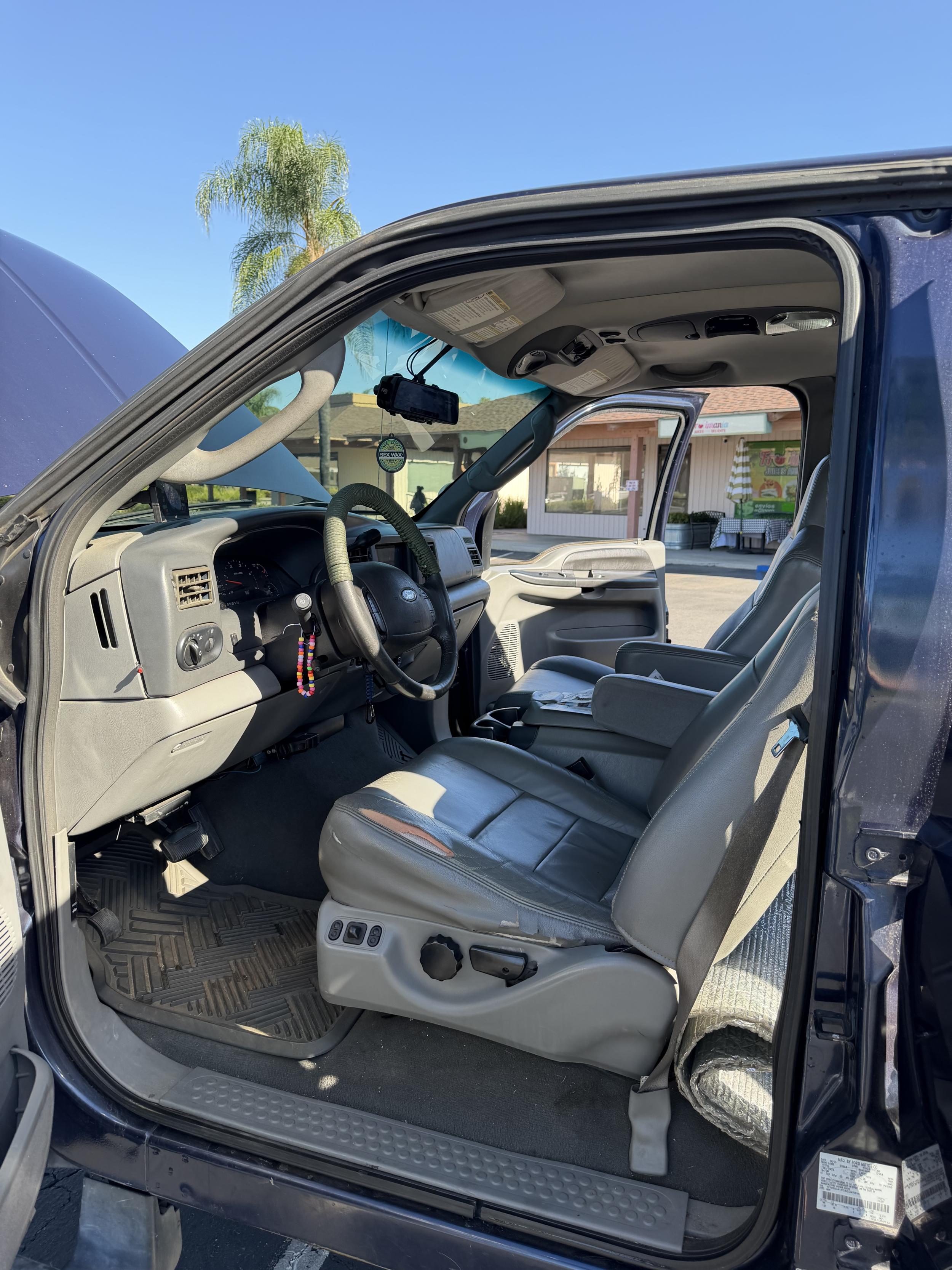 2005 Ford Excursion Limited