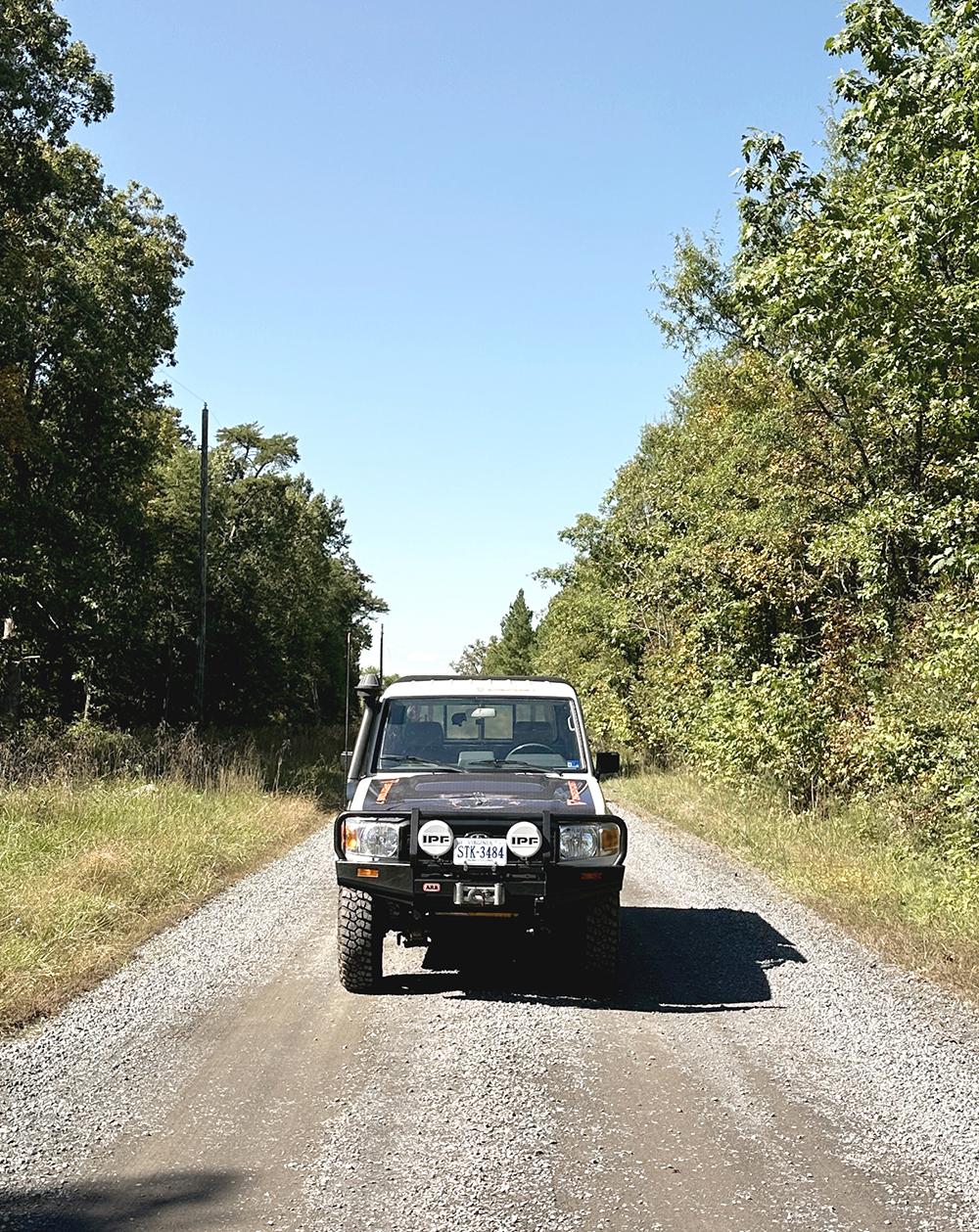 1989 Toyota Land Cruiser HZJ79/FJ62 Hybrid