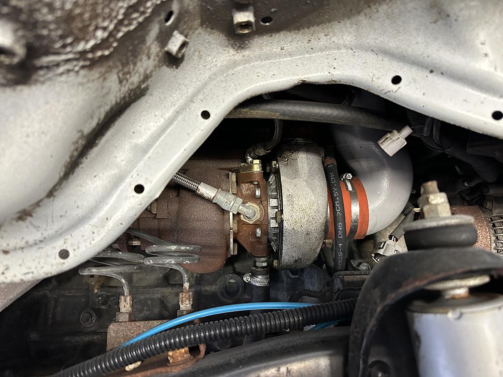 1989 Toyota Land Cruiser HZJ79/FJ62 Hybrid