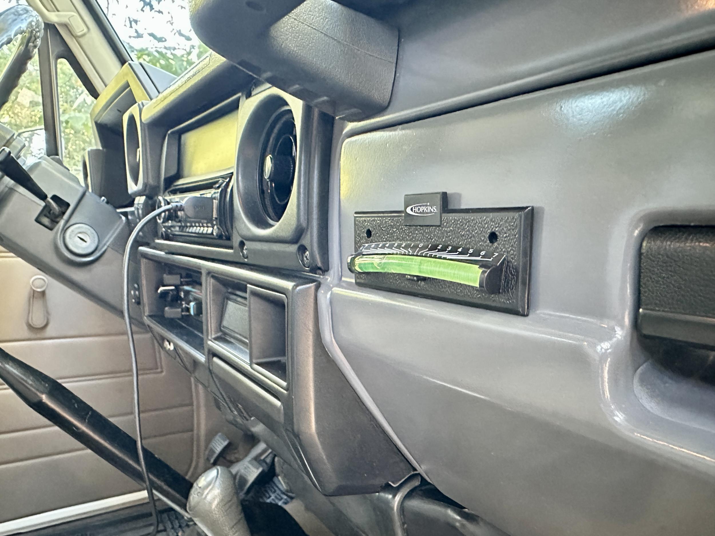 1989 Toyota Land Cruiser HZJ79/FJ62 Hybrid