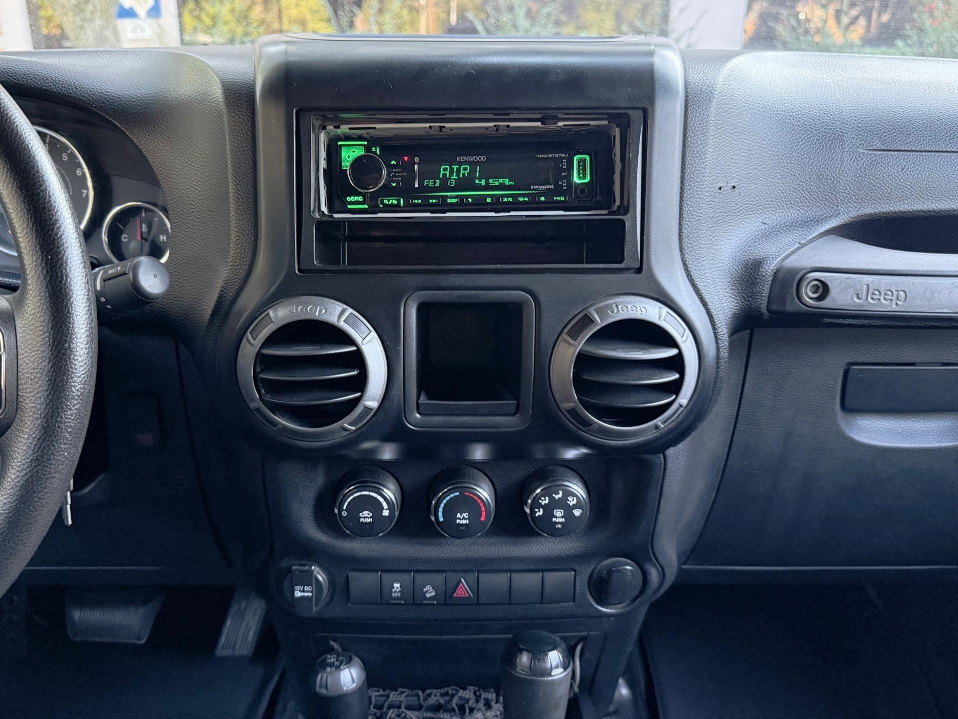 2012 Jeep Wrangler Unlimited Sport