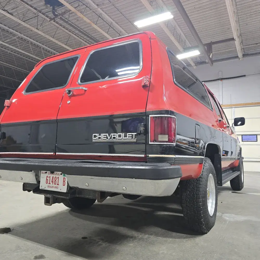 1989 Chevrolet Suburban 2500