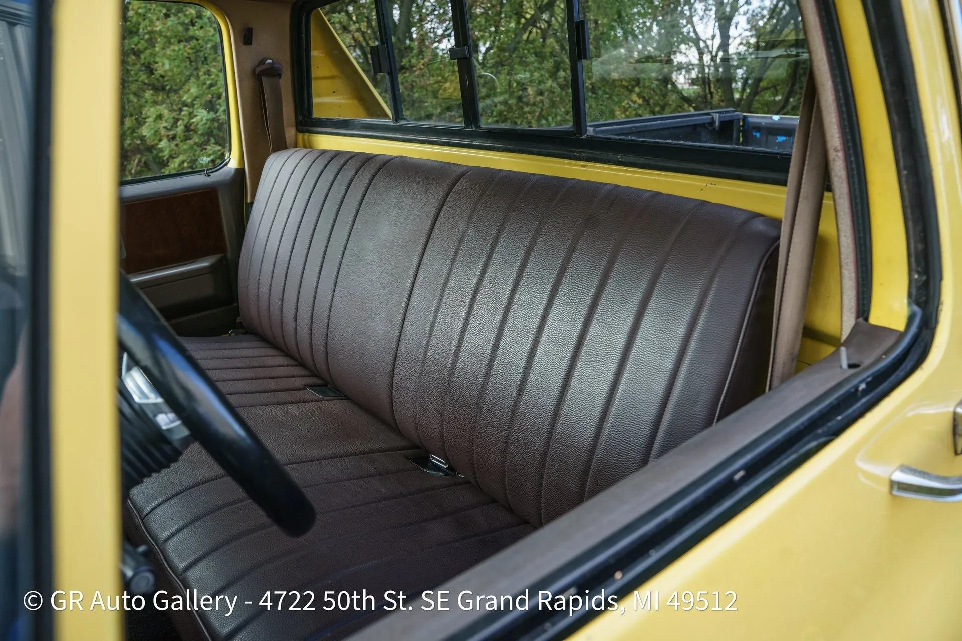 1982 GMC C2500 Classic
