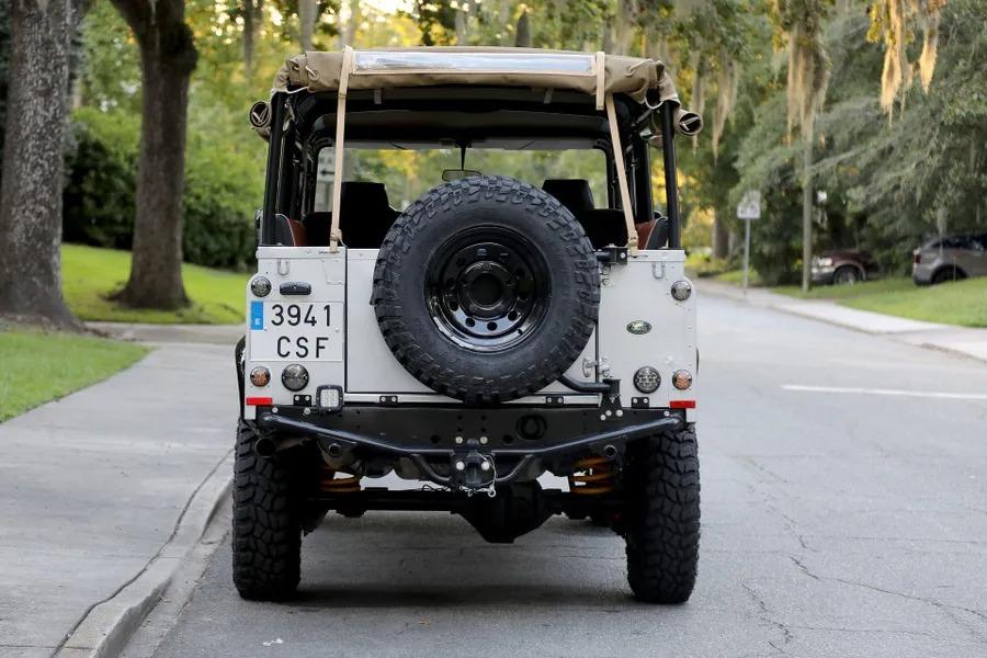 2000 Land Rover Defender 110