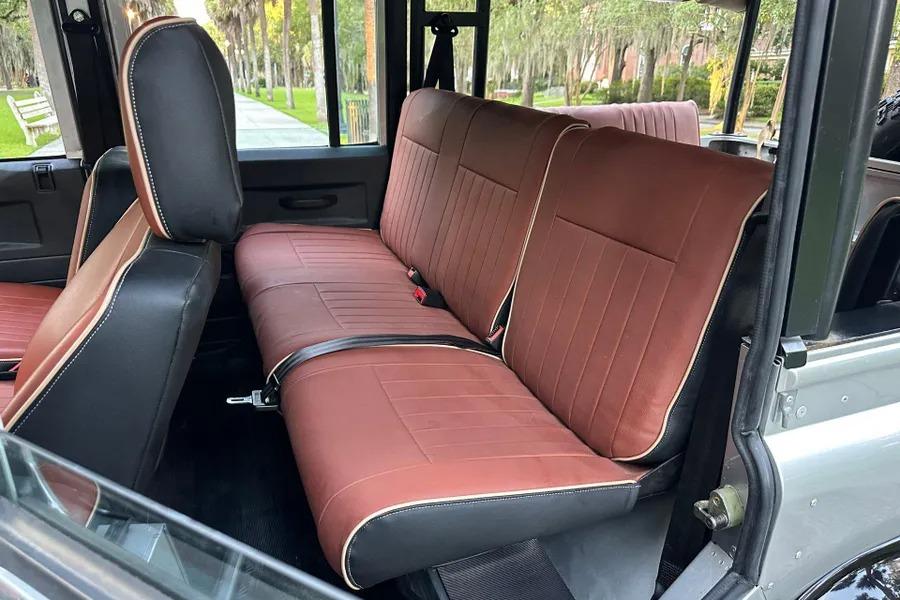 2000 Land Rover Defender 110