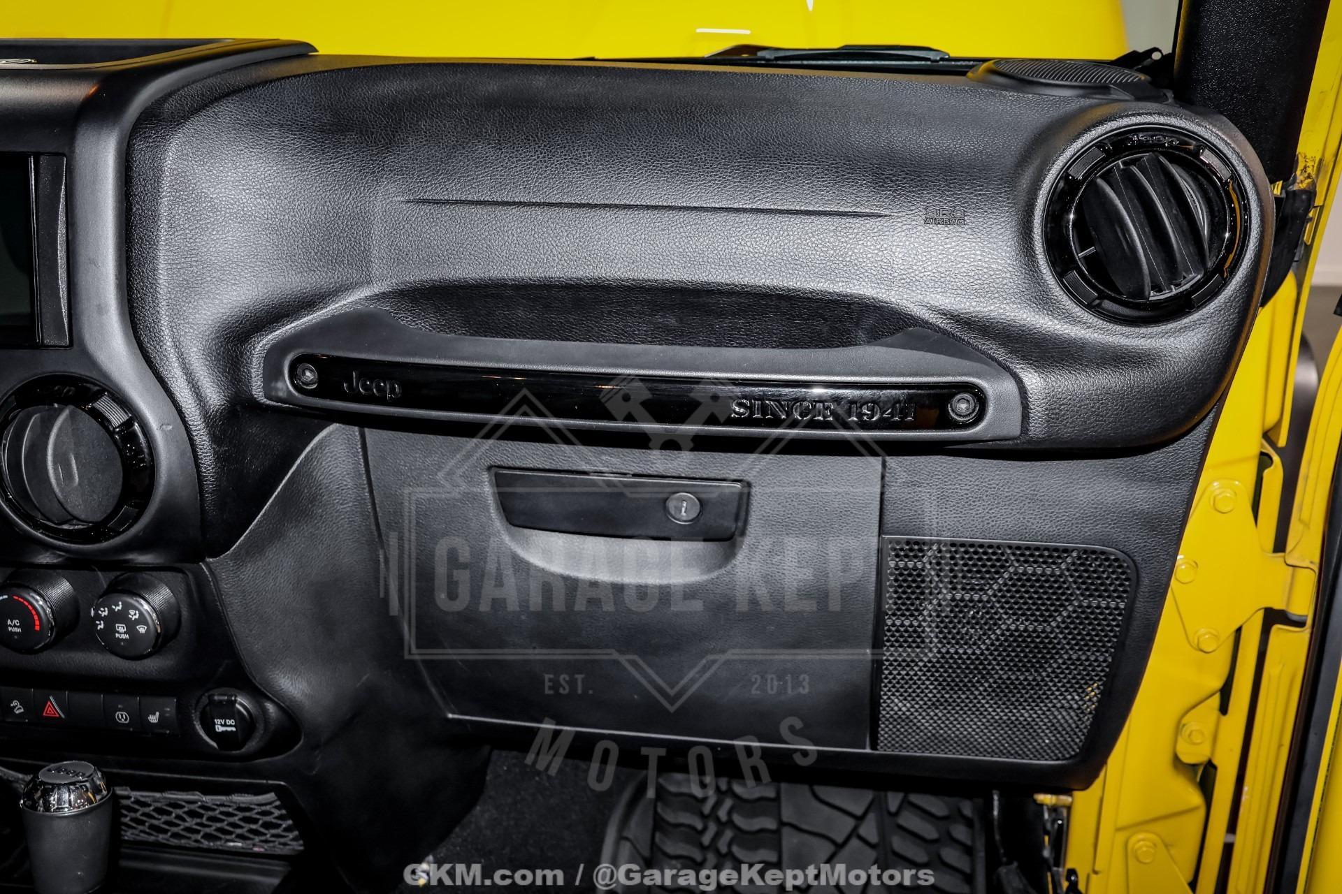 2015 Jeep Wrangler Unlimited Altitude