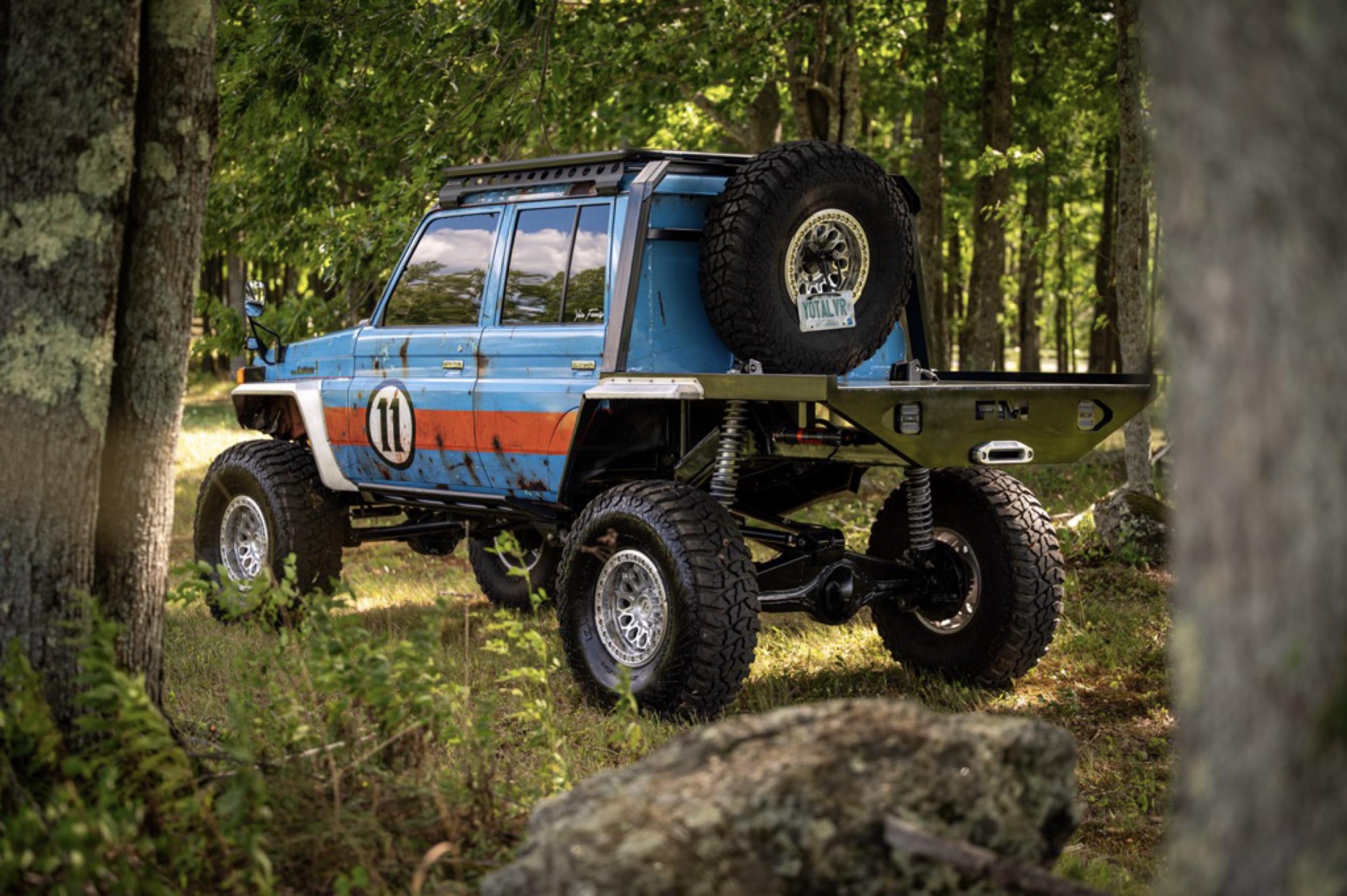 SEMA-Featured 1995 Toyota Land Cruiser HZJ75 - 3