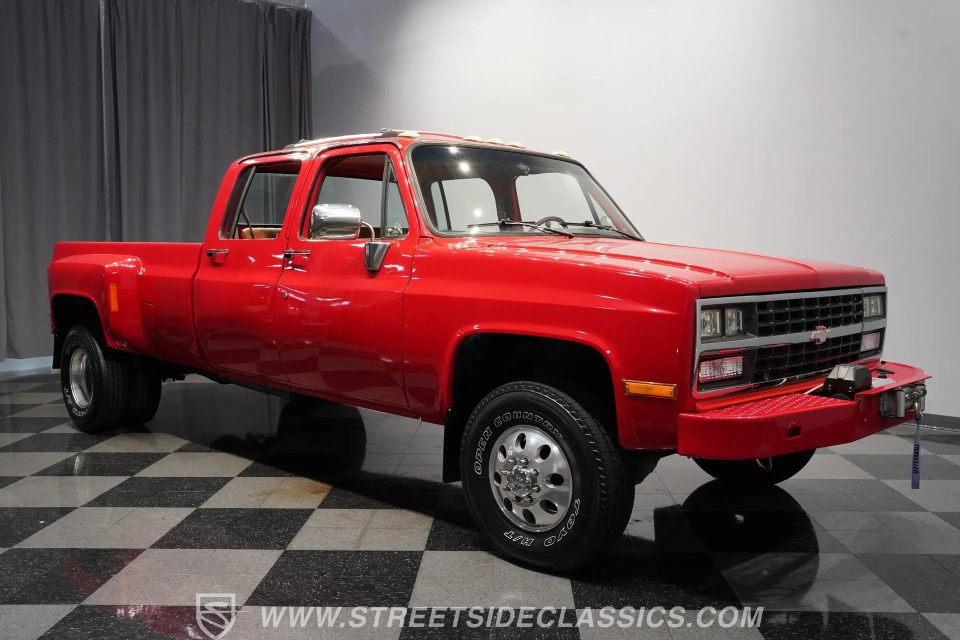 1990 Chevrolet K3500 Custom Deluxe