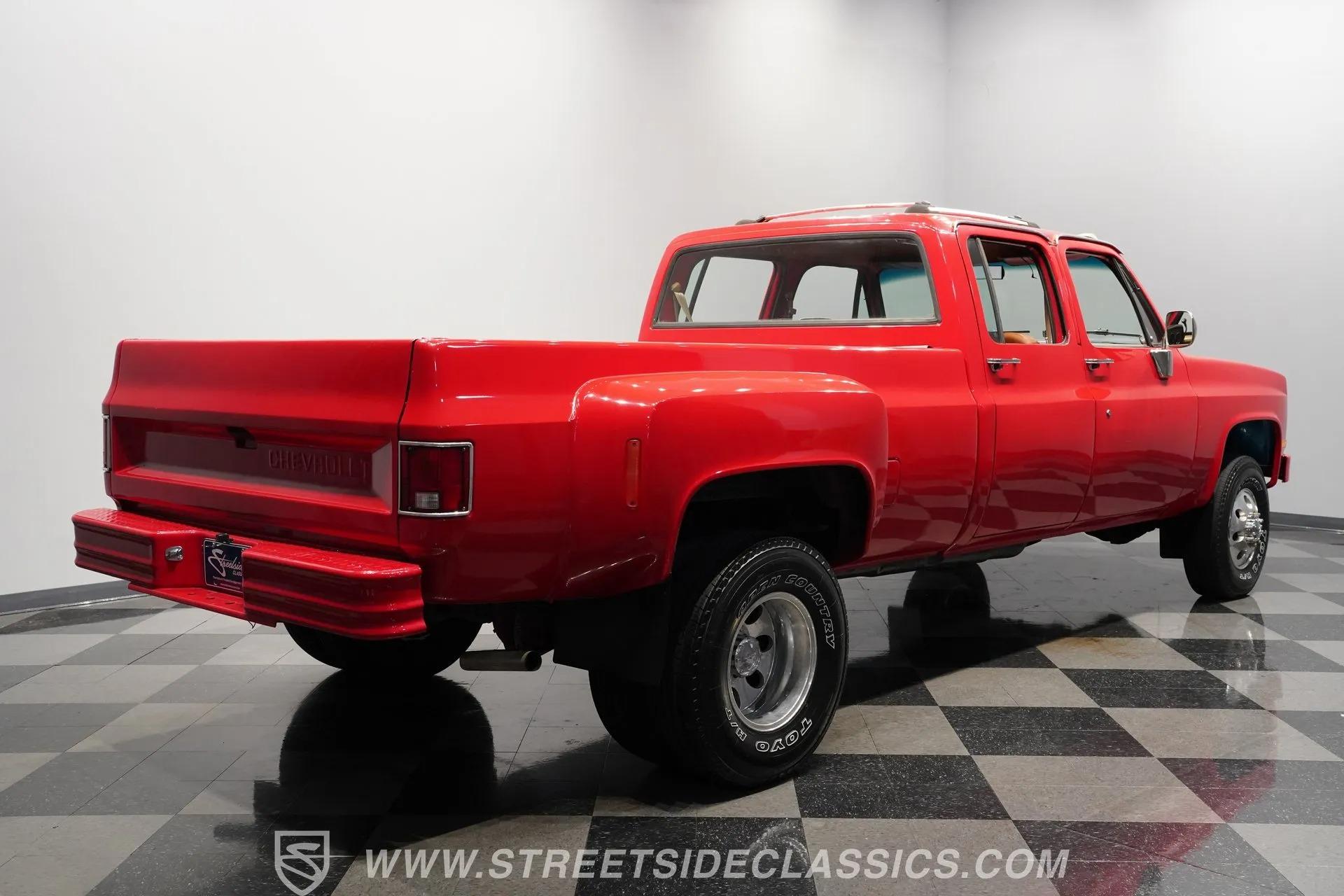 1990 Chevrolet K3500 Custom Deluxe