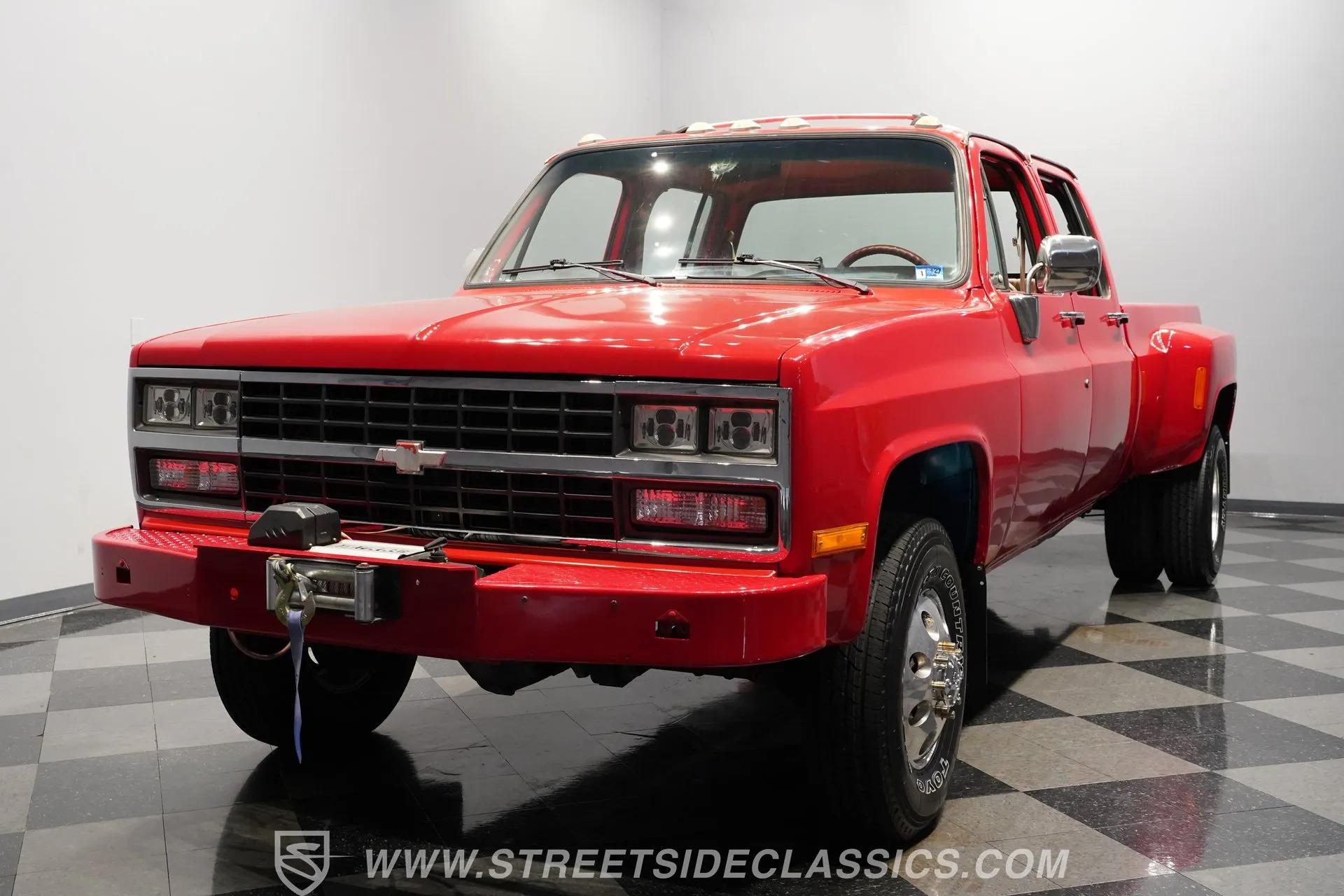 1990 Chevrolet K3500 Custom Deluxe