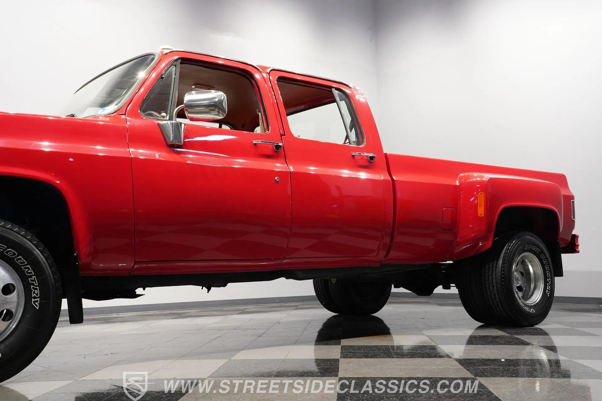 1990 Chevrolet K3500 Custom Deluxe