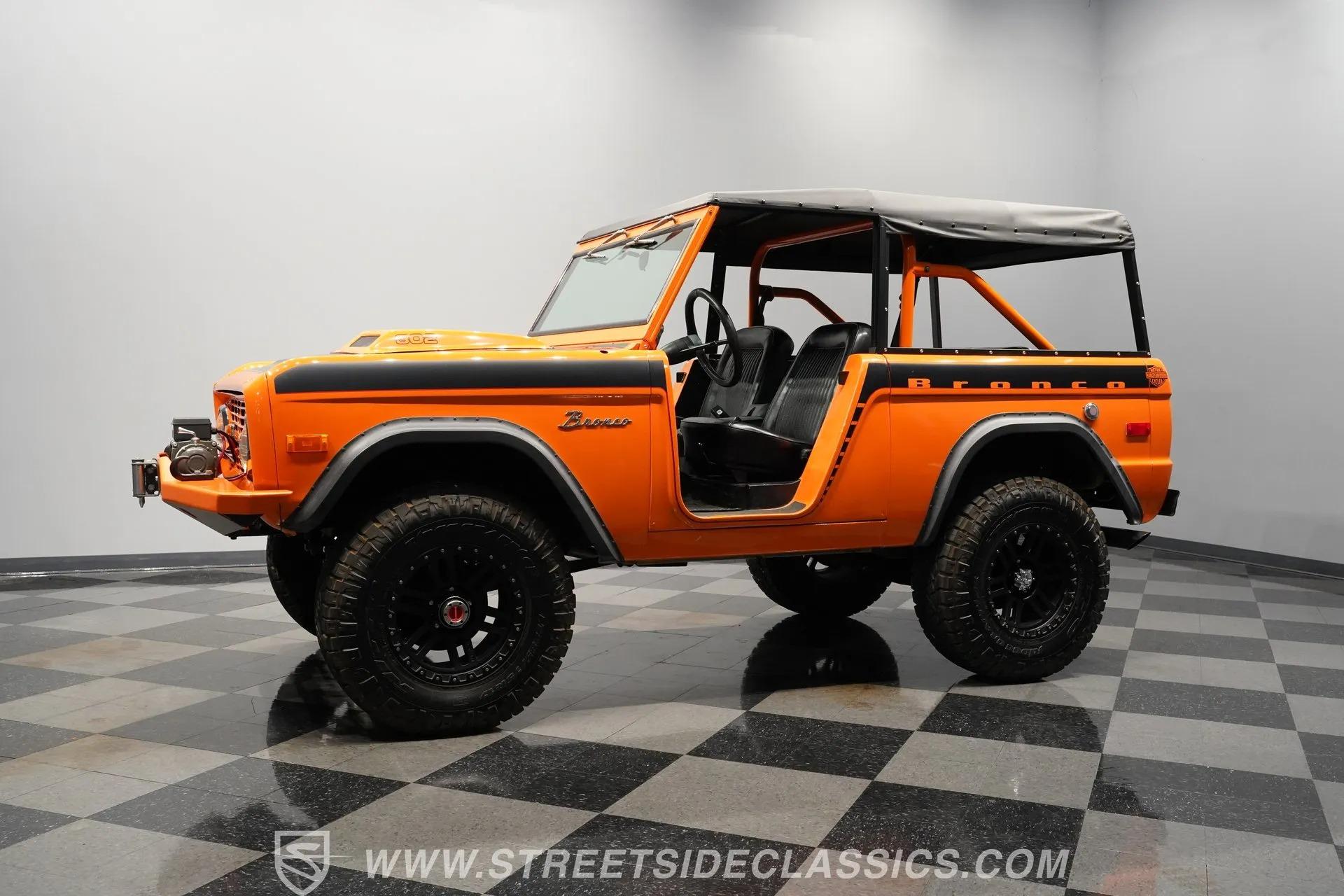 1974 Ford Bronco Roadster Tribute - 3