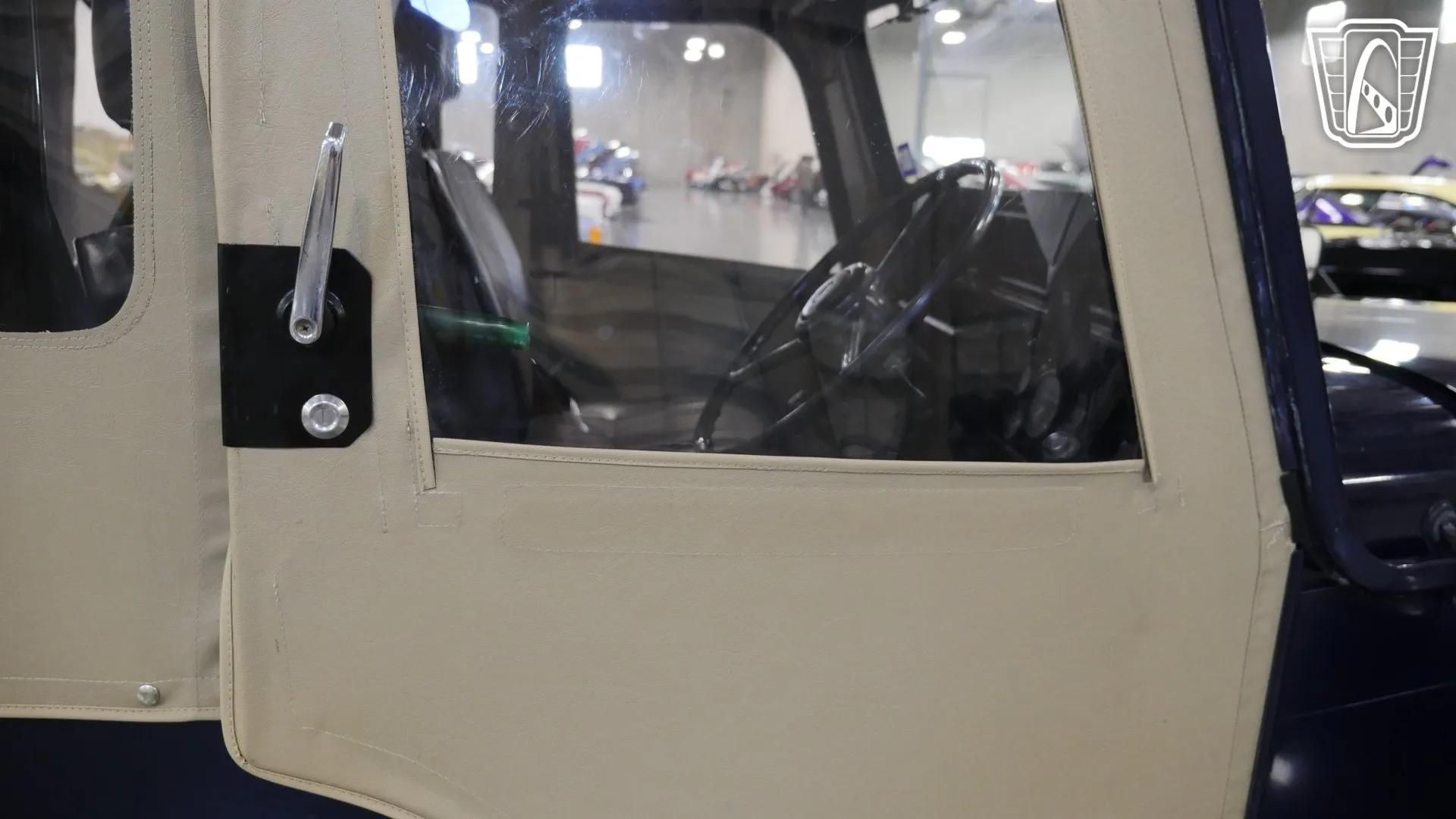 1981 Mitsubishi Jeep J54 KJ5 For Sale