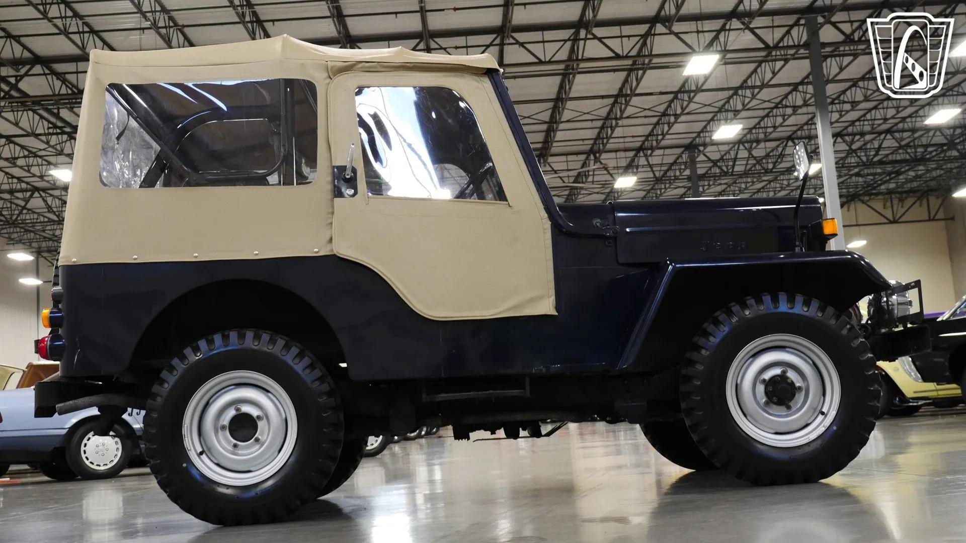 1981 Mitsubishi Jeep J54 KJ5 For Sale