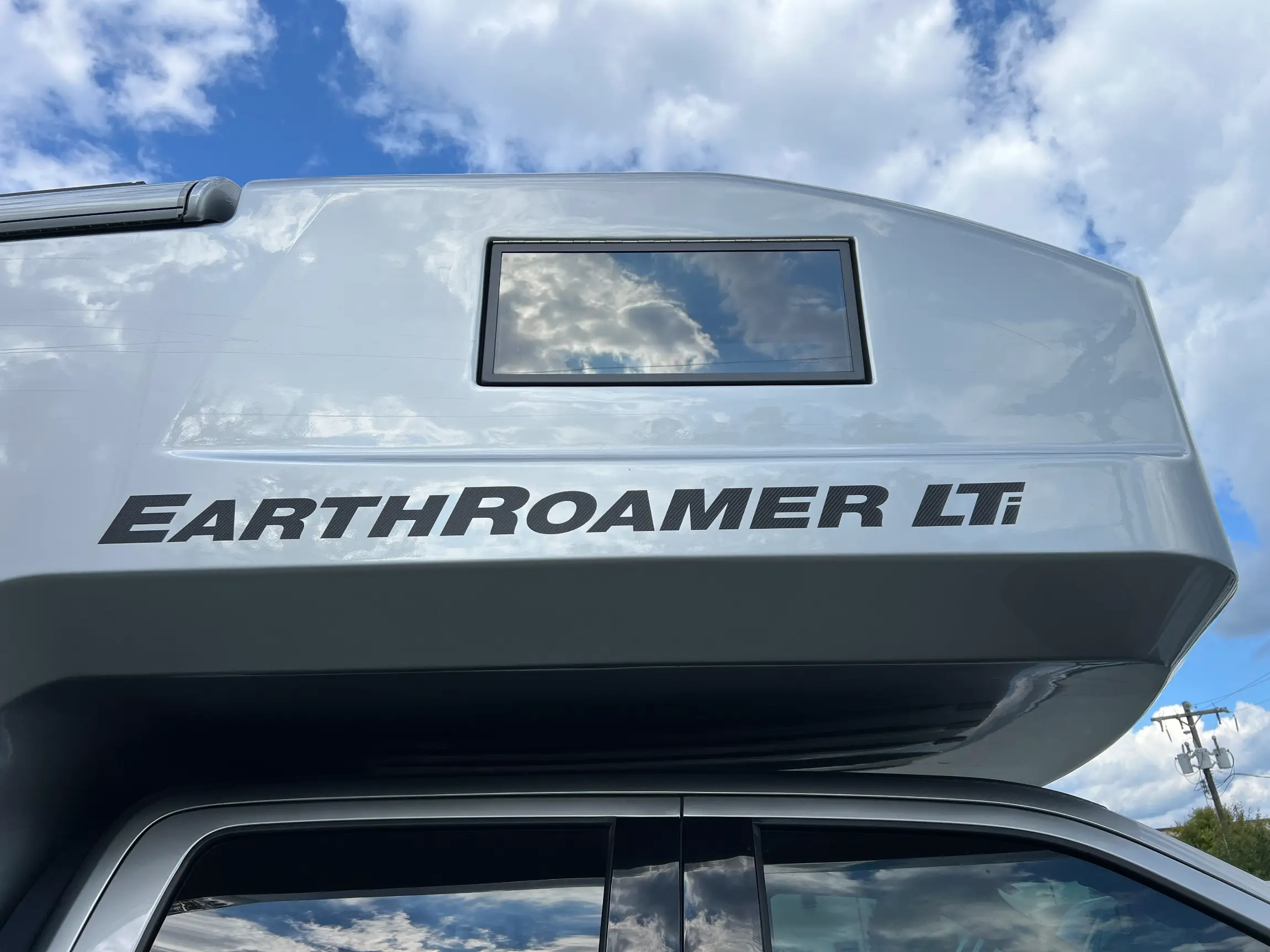 2021 EarthRoamer LTi-022