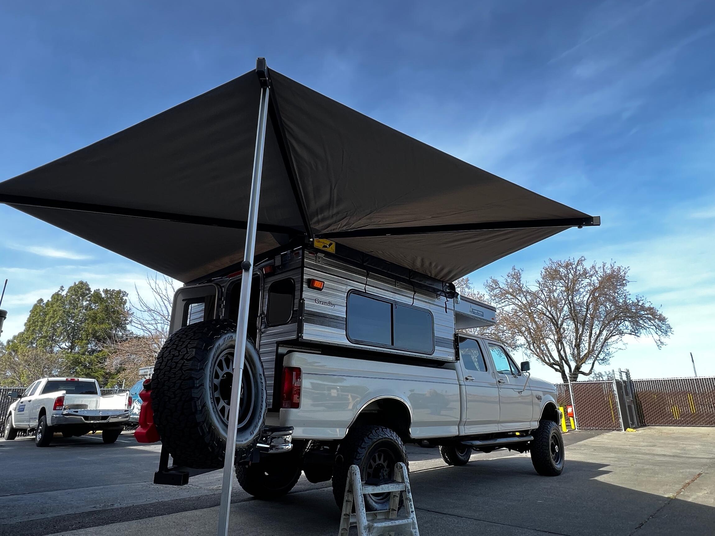 1997 Ford F-350 Power Stroke 4×4 Camper - 2