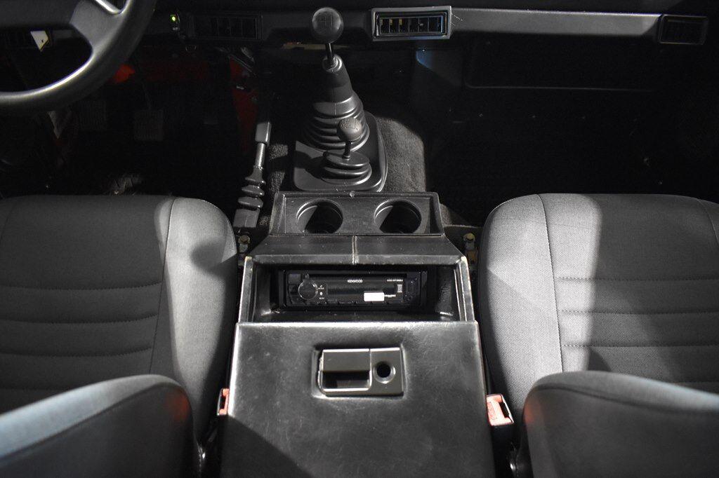 1994 Land Rover Defender 90 NAS