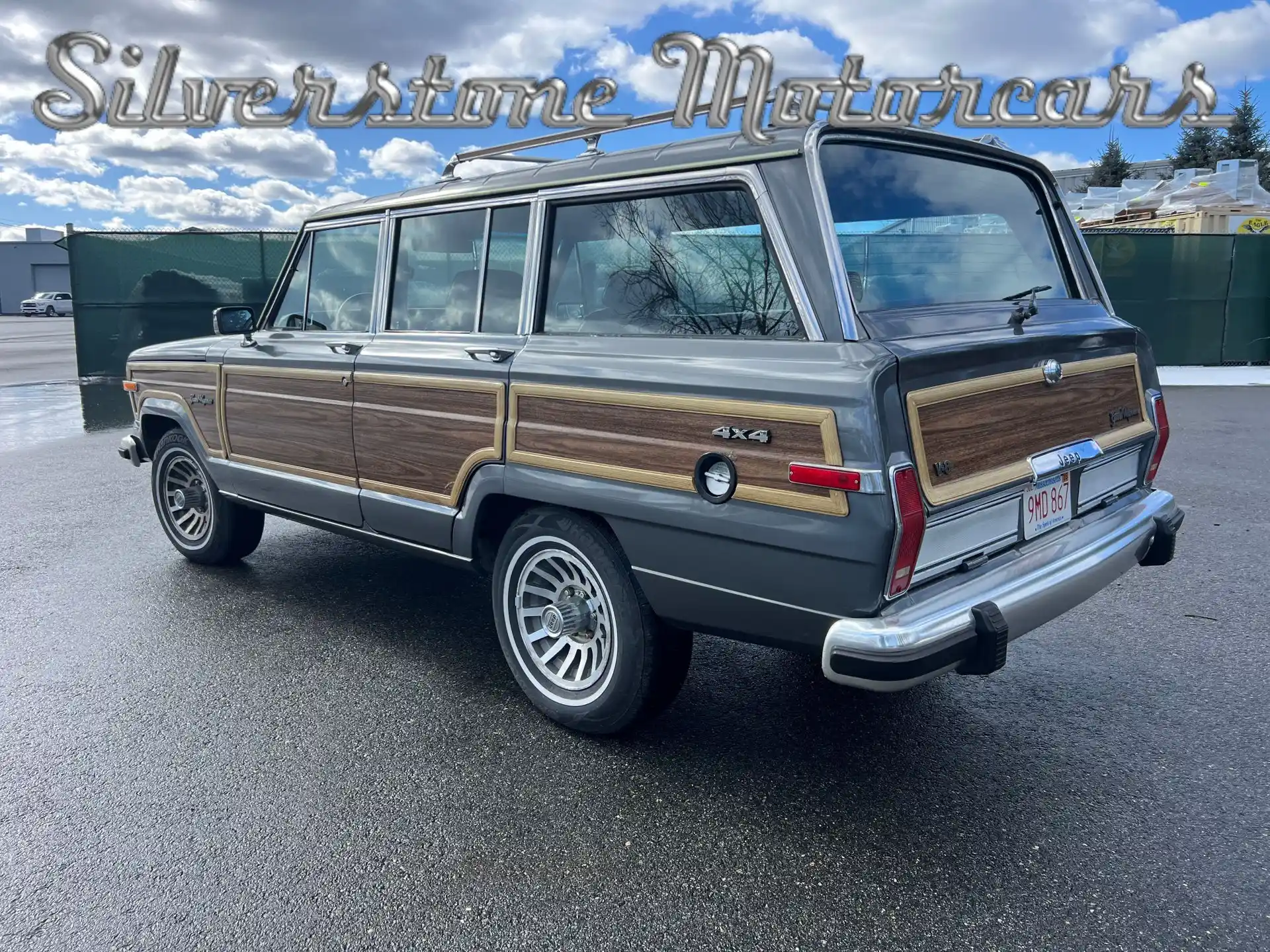 1989 Jeep Grand Wagoneer