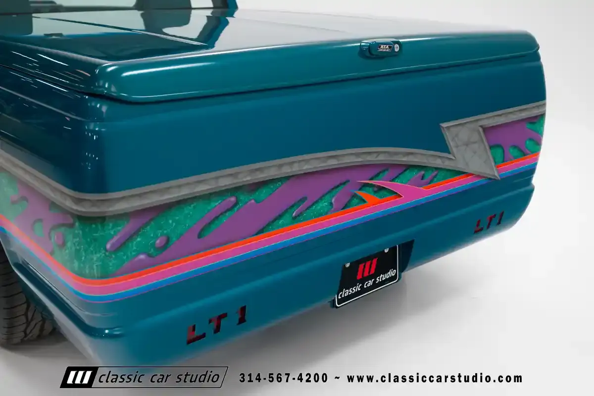 1992 Chevrolet Silverado Custom - 2
