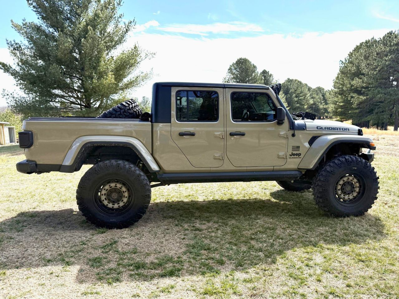  Jeep Gladiator