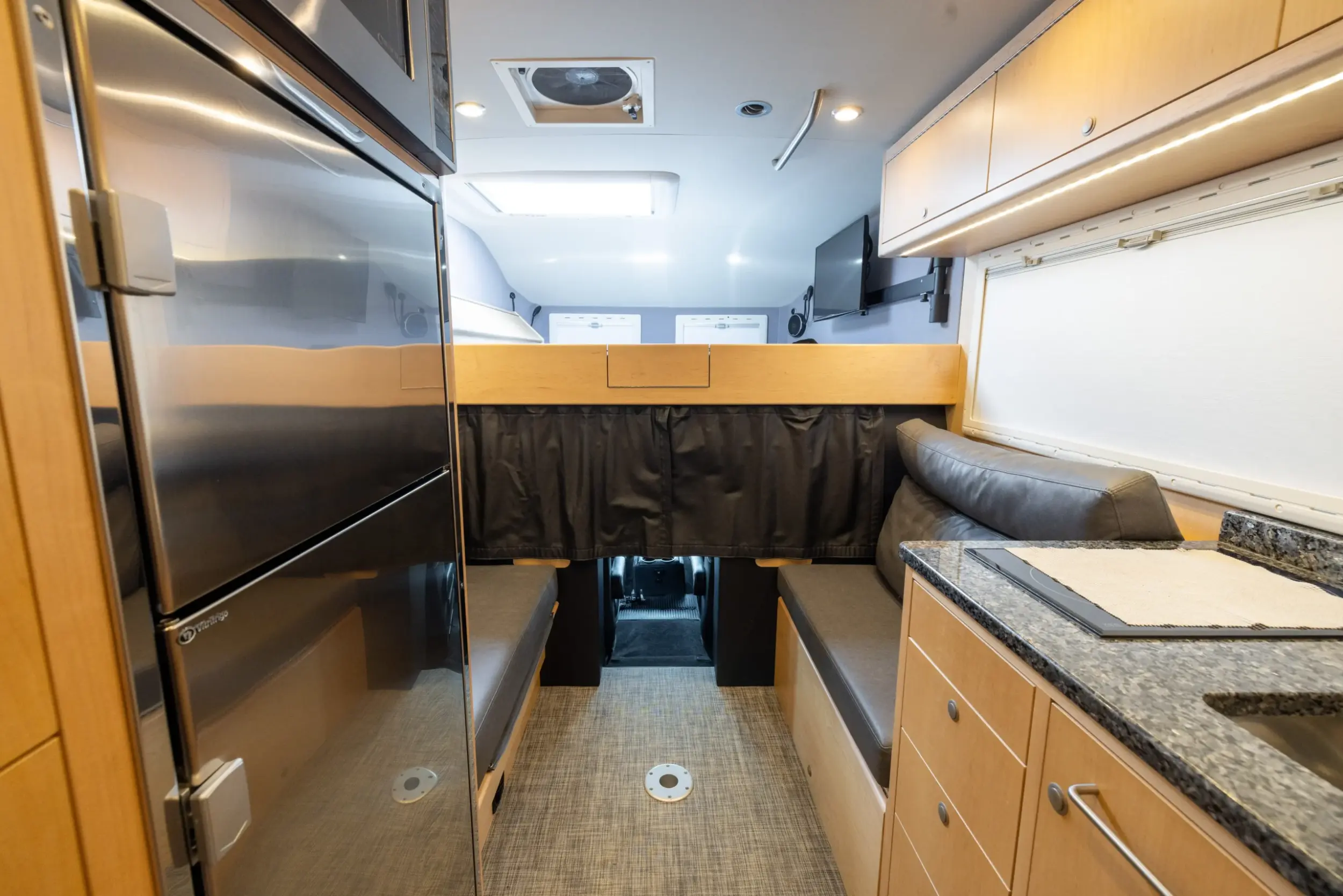 2016 EarthRoamer XV-LTS 157