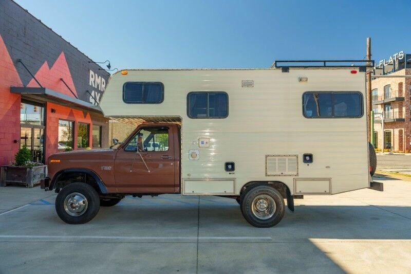 1986 Ford F-350 Pickup Camper