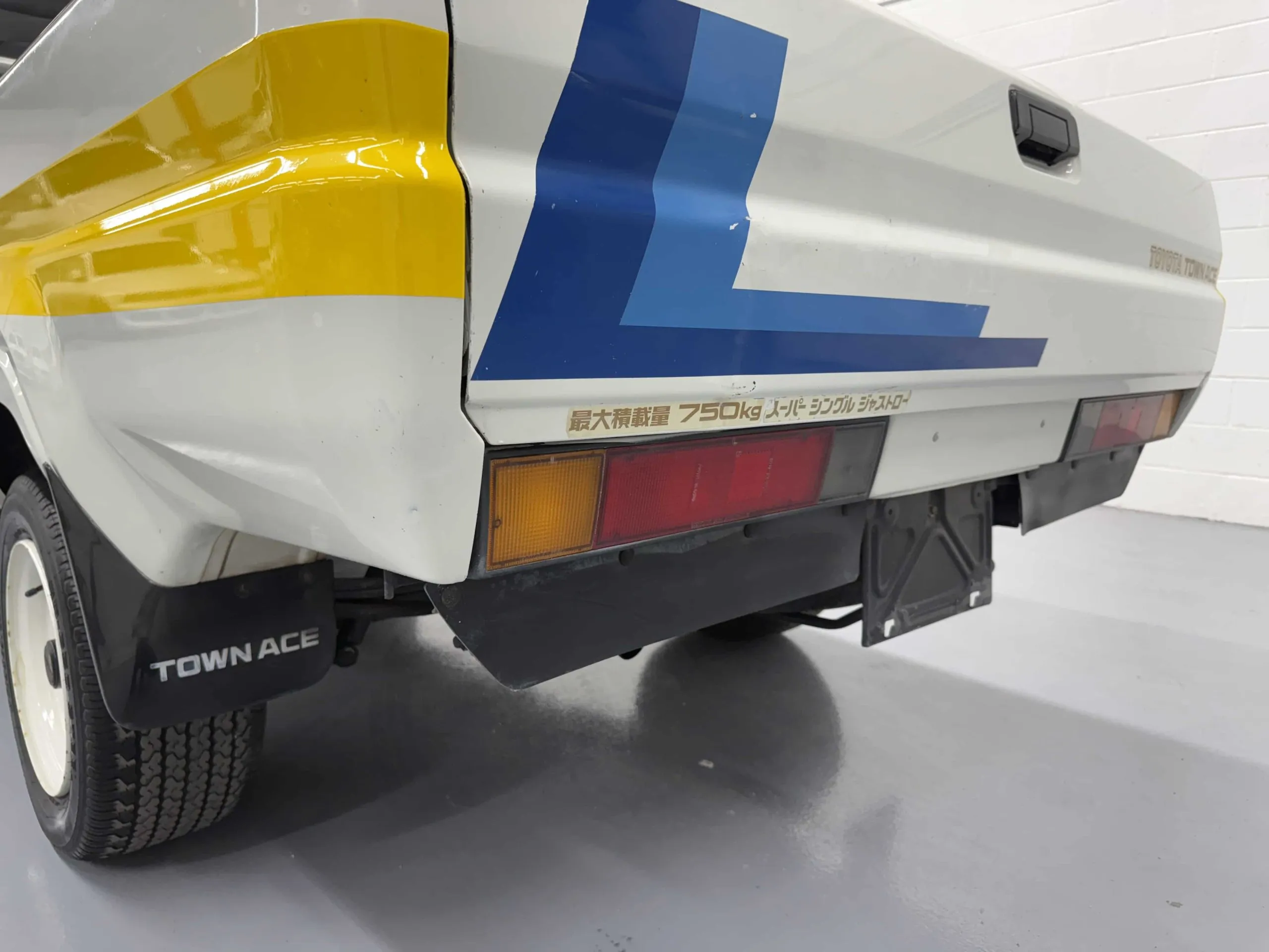 1989 Toyota TownAce Custom