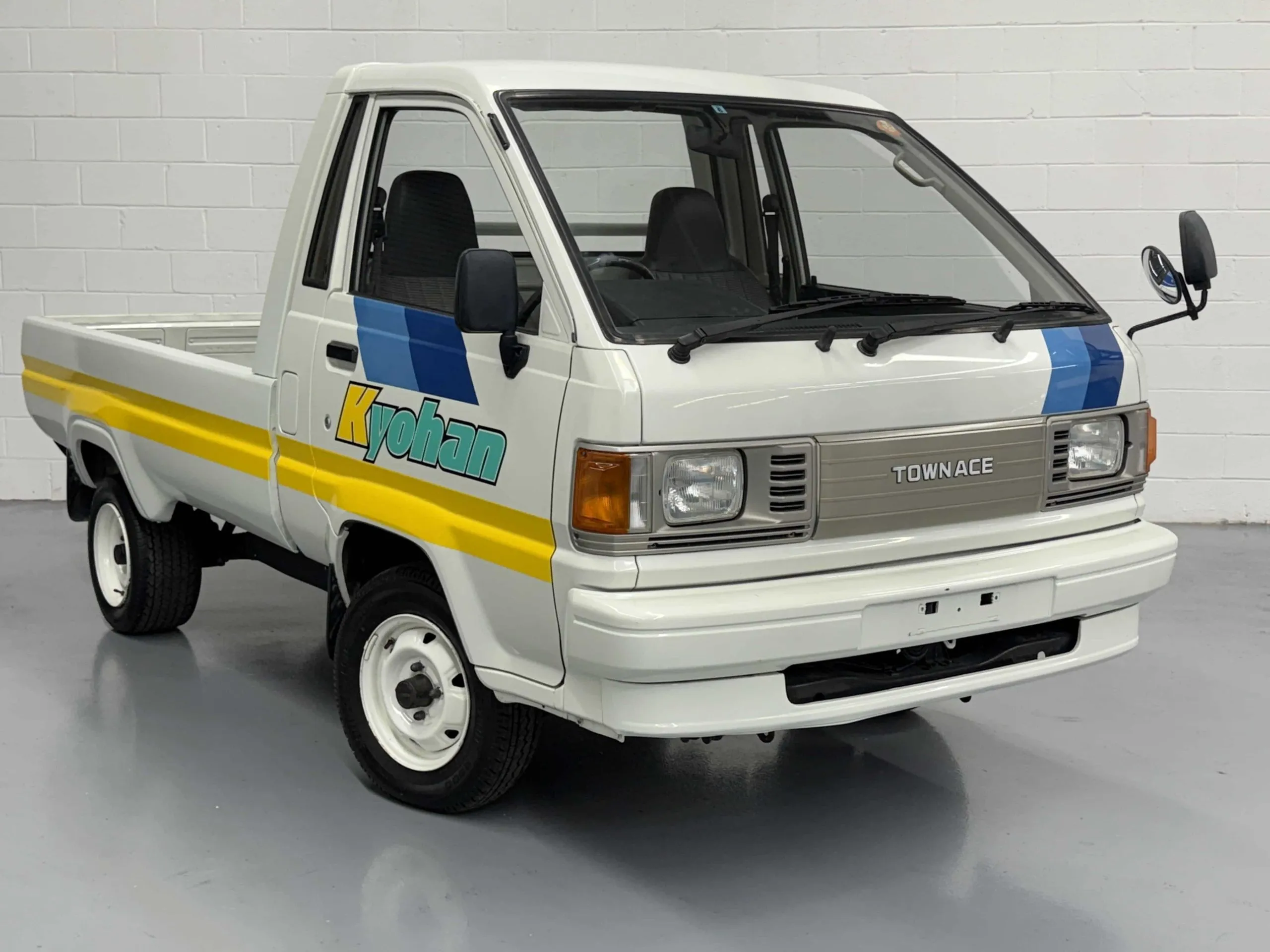 1989 Toyota TownAce Custom - 5