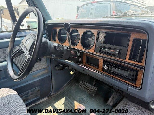 1987 Dodge Ramcharger 150