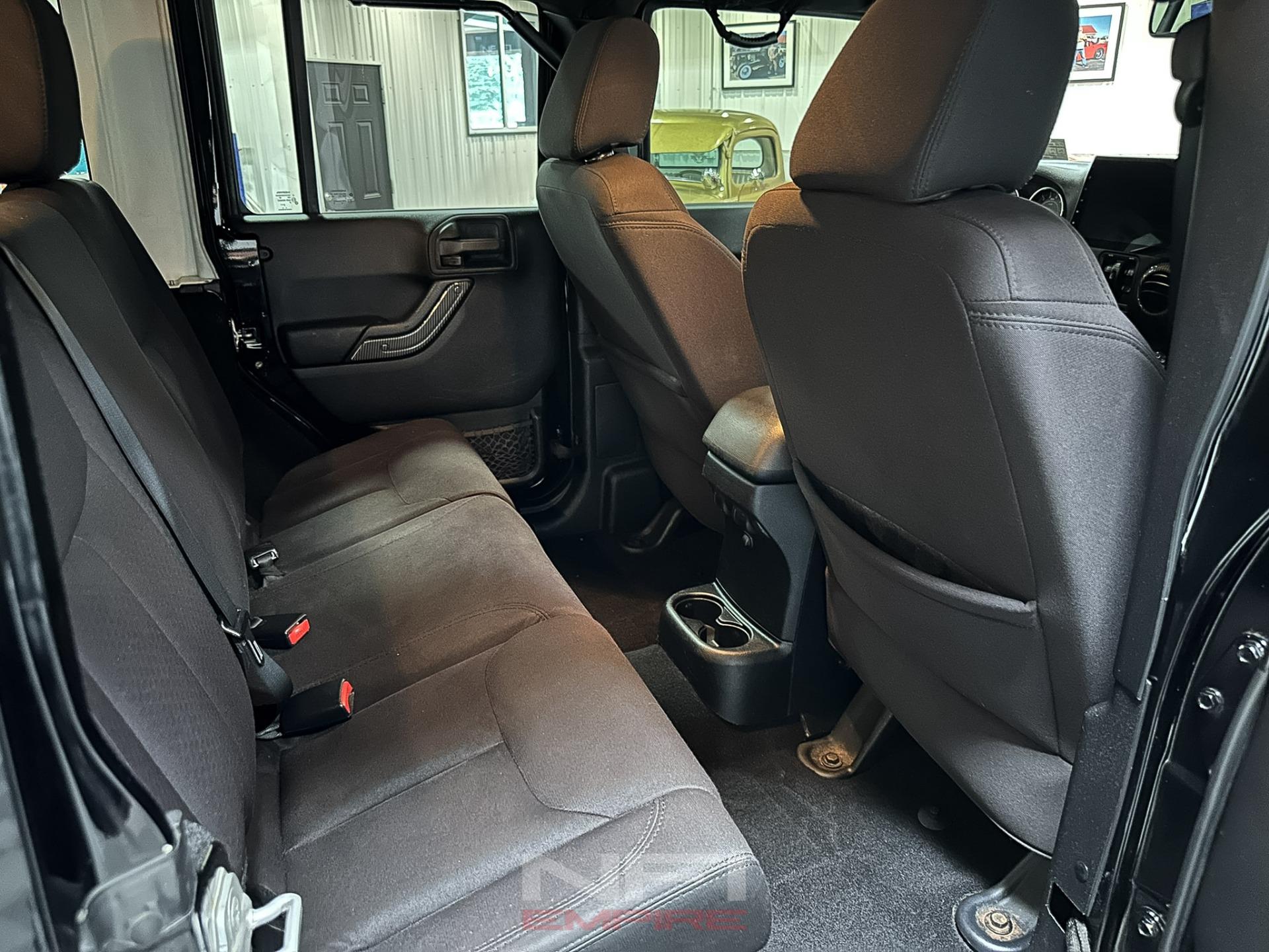 2014 Jeep Wrangler Unlimited Sport