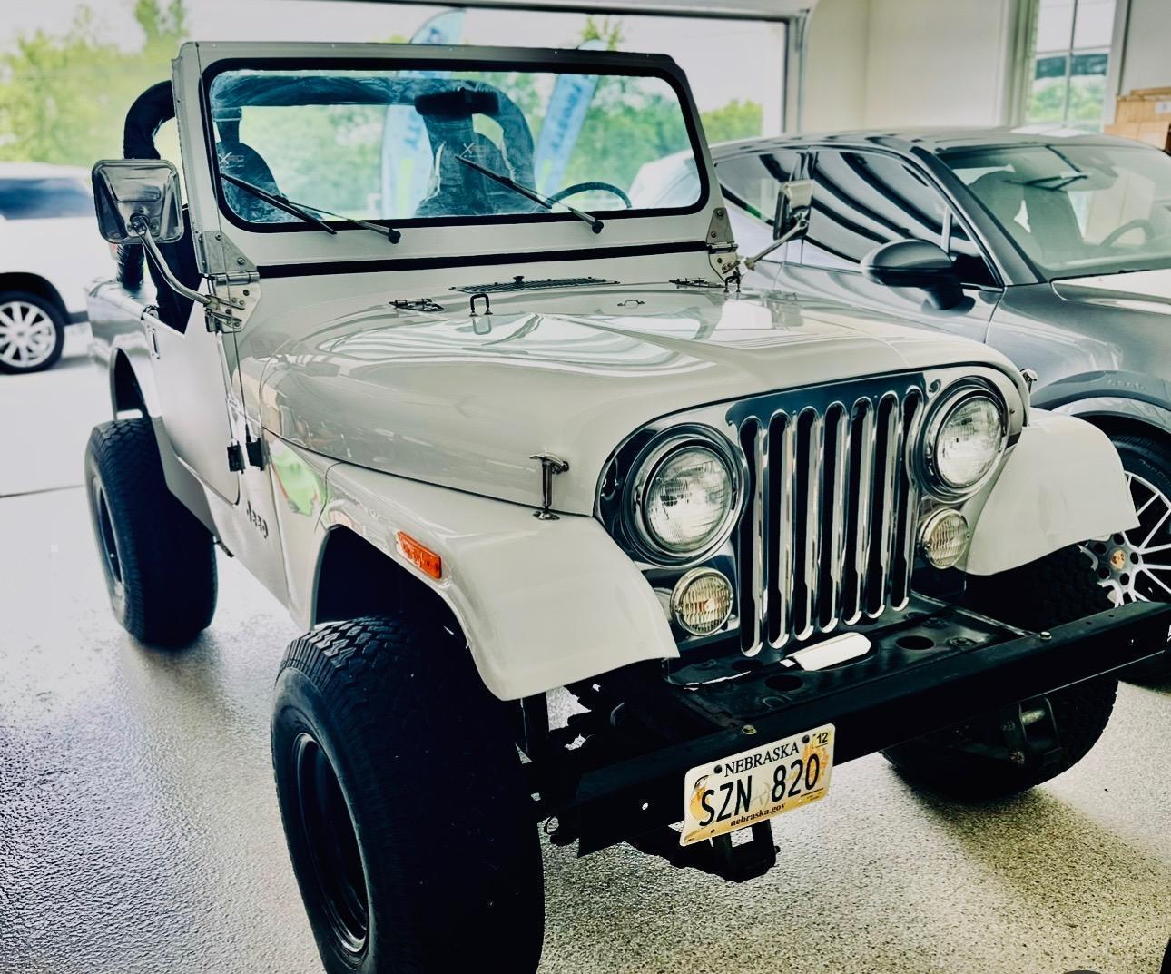 1985 Jeep CJ-7 - 4