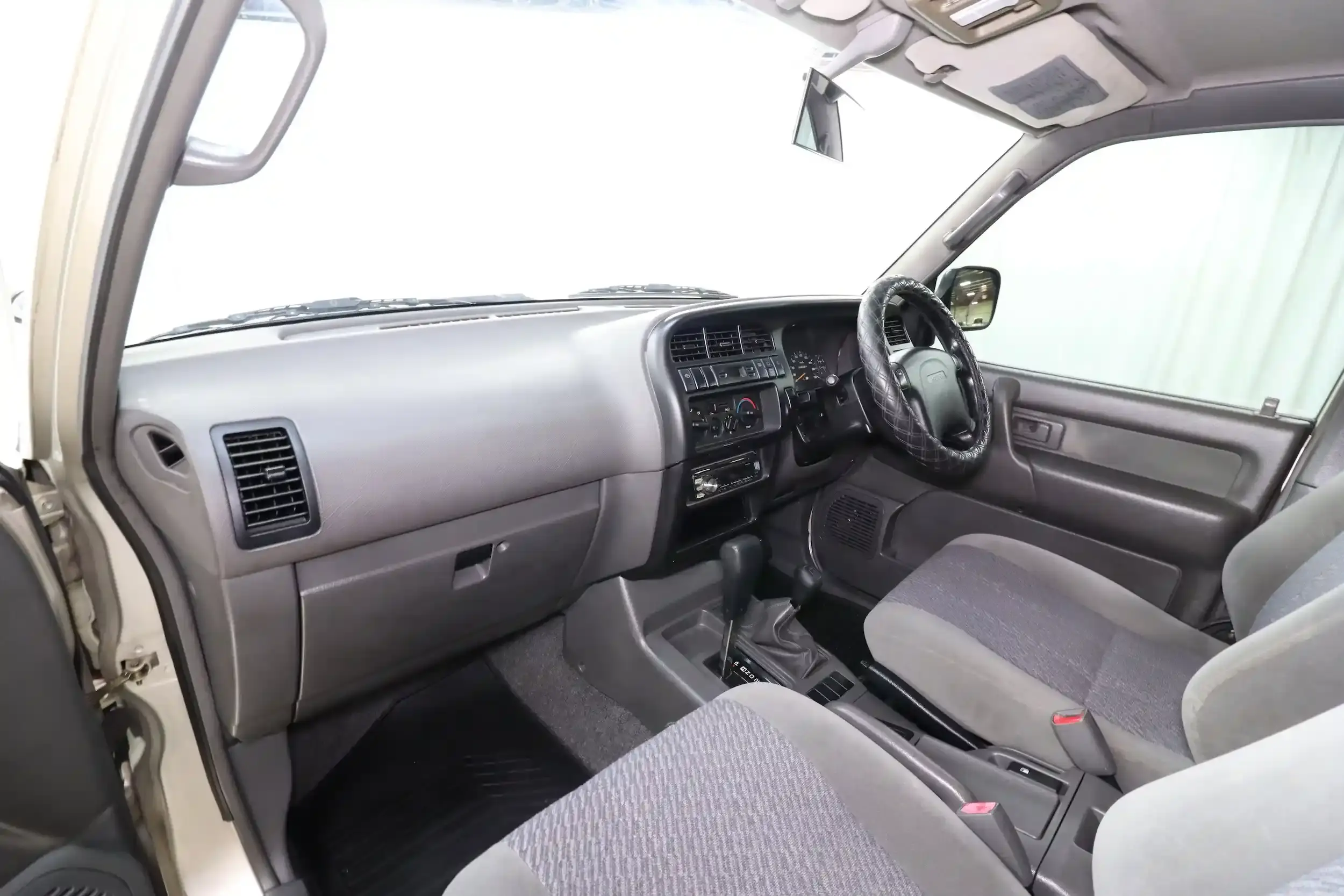 1996 Isuzu Bighorn Plaisir Short
