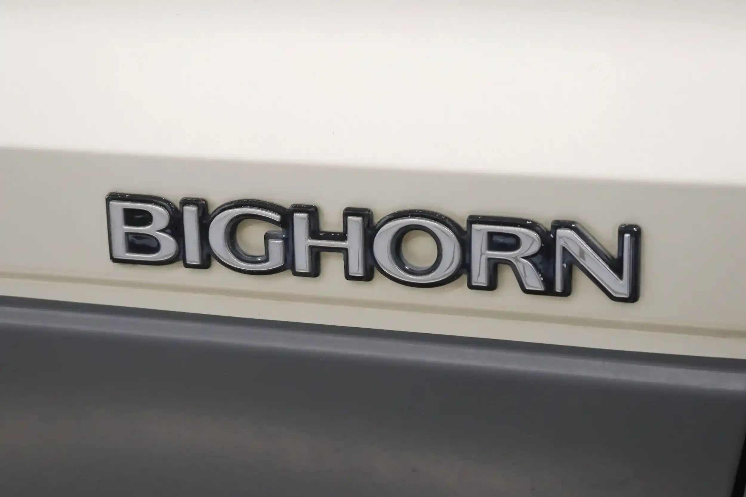 1996 Isuzu Bighorn Plaisir Short