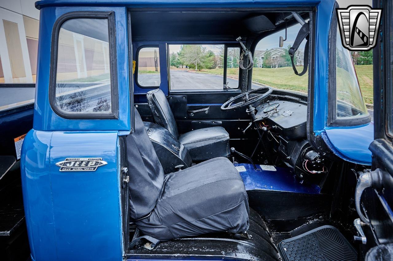 1961 Jeep FC-150 Dump Truck