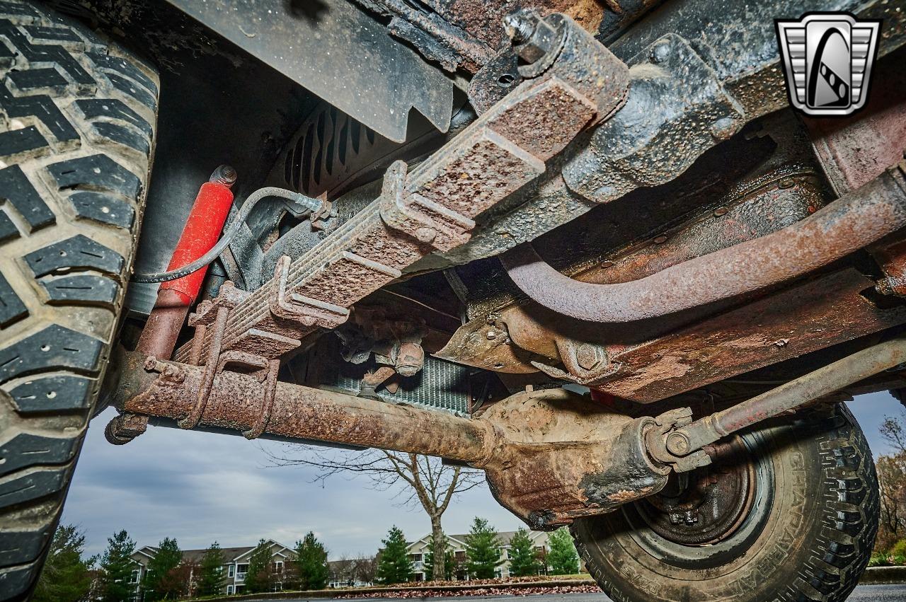 1961 Jeep FC-150 Dump Truck