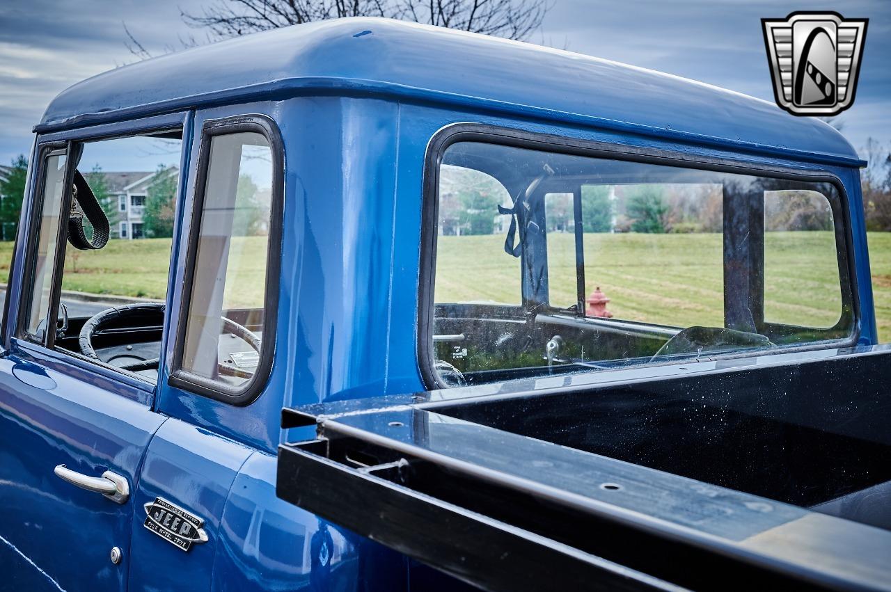 1961 Jeep FC-150 Dump Truck