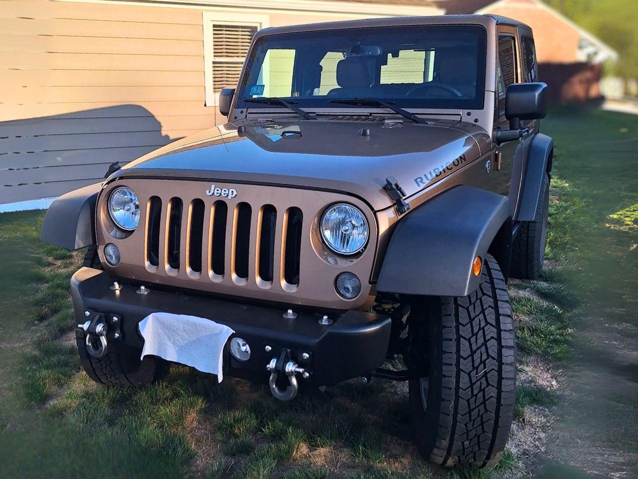 1,700-Mile 2015 Jeep Wrangler Rubicon 4×4 - 3