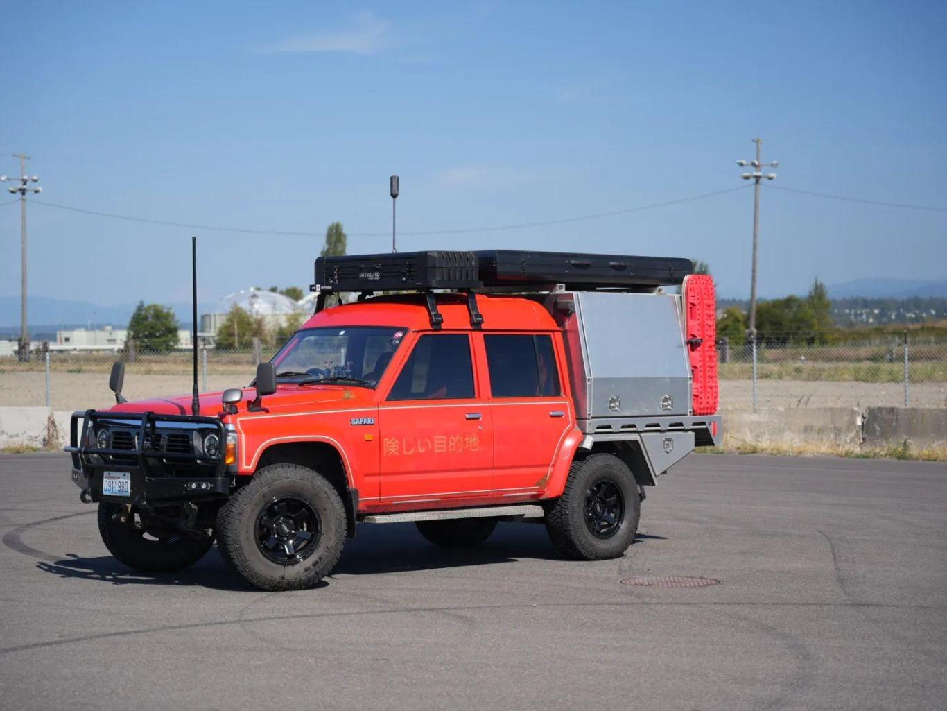  Nissan Safari