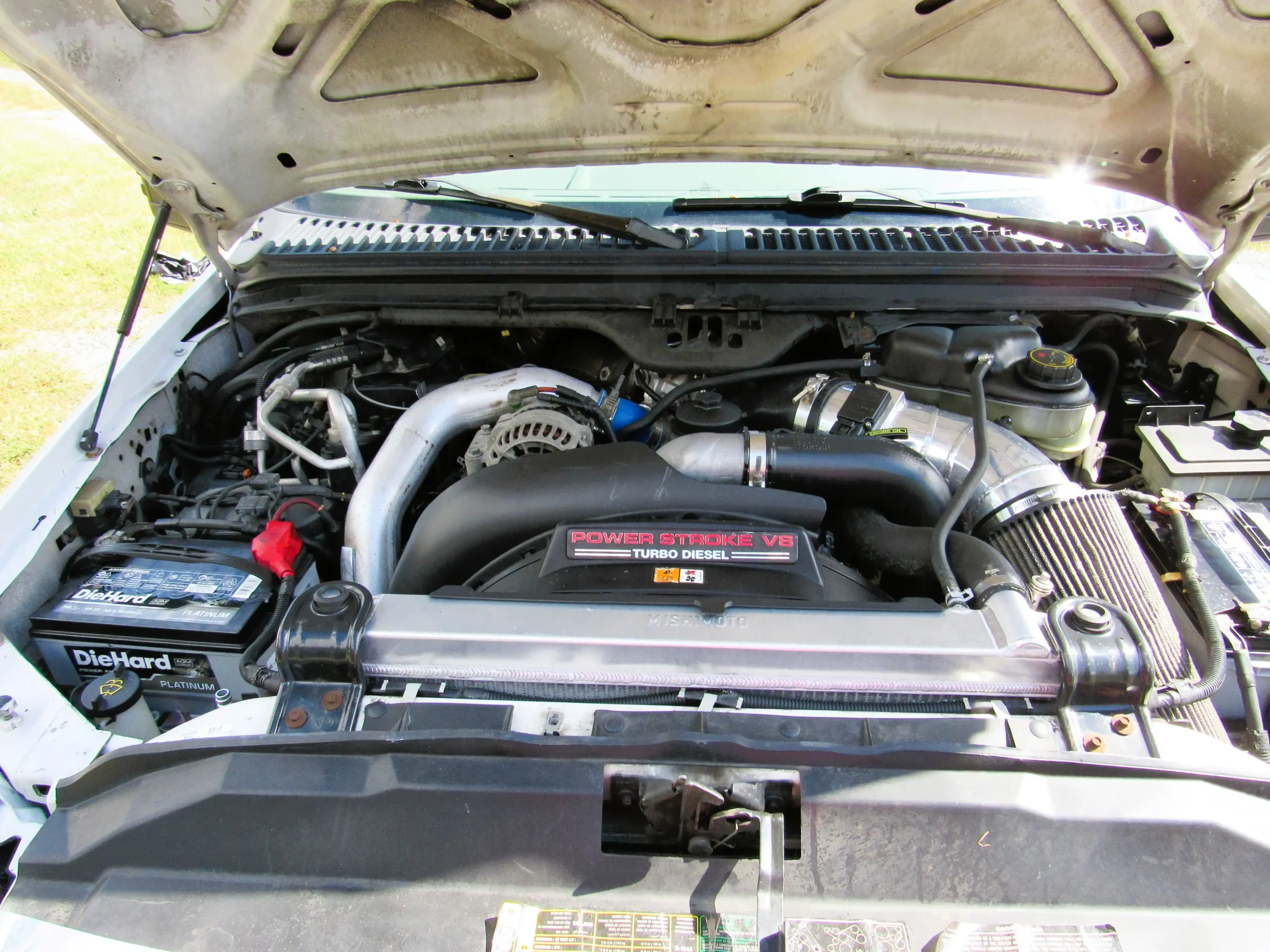 6.0L Turbo Diesel-Powered 2005 Ford Excursion XLT
