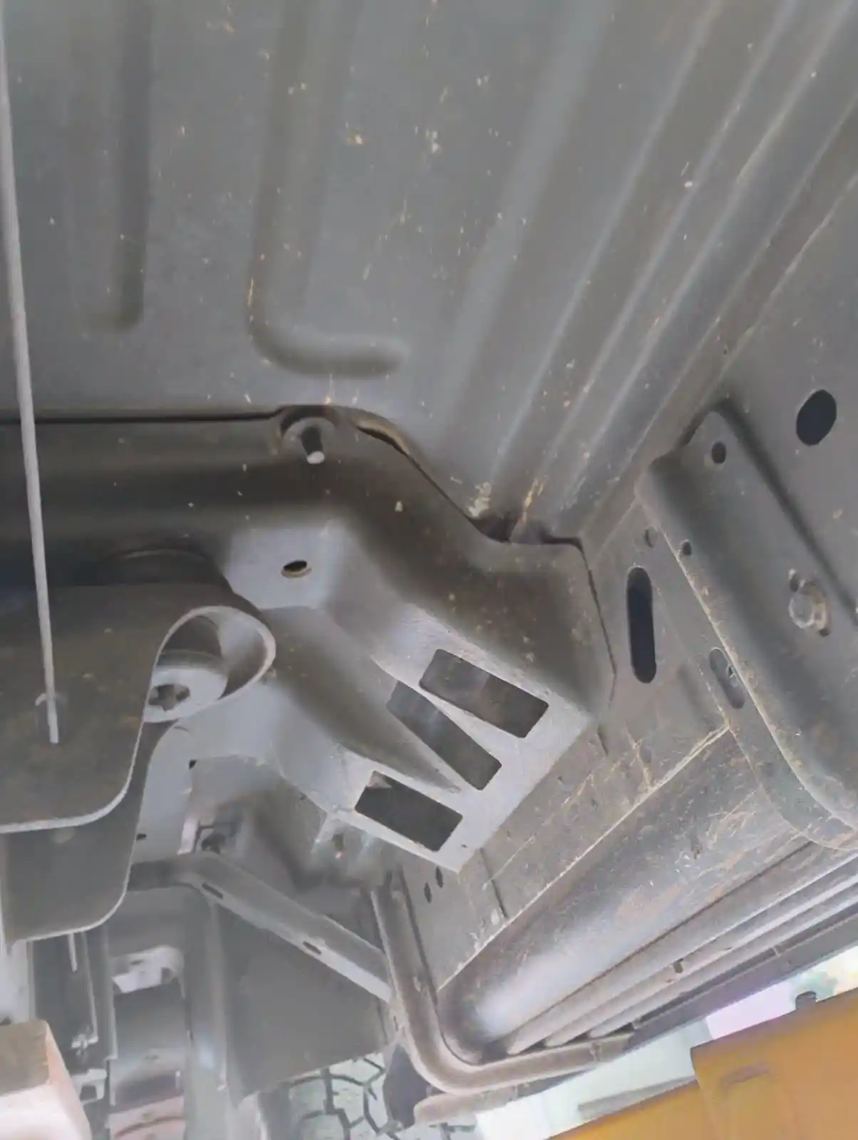 6.0L Turbo Diesel-Powered 2005 Ford Excursion XLT