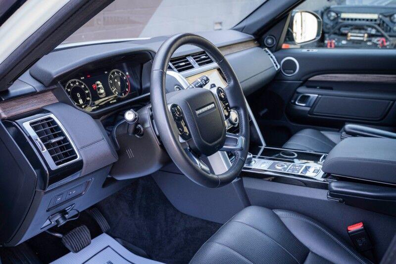 2020 Land Rover Discovery HSE TReK Edition
