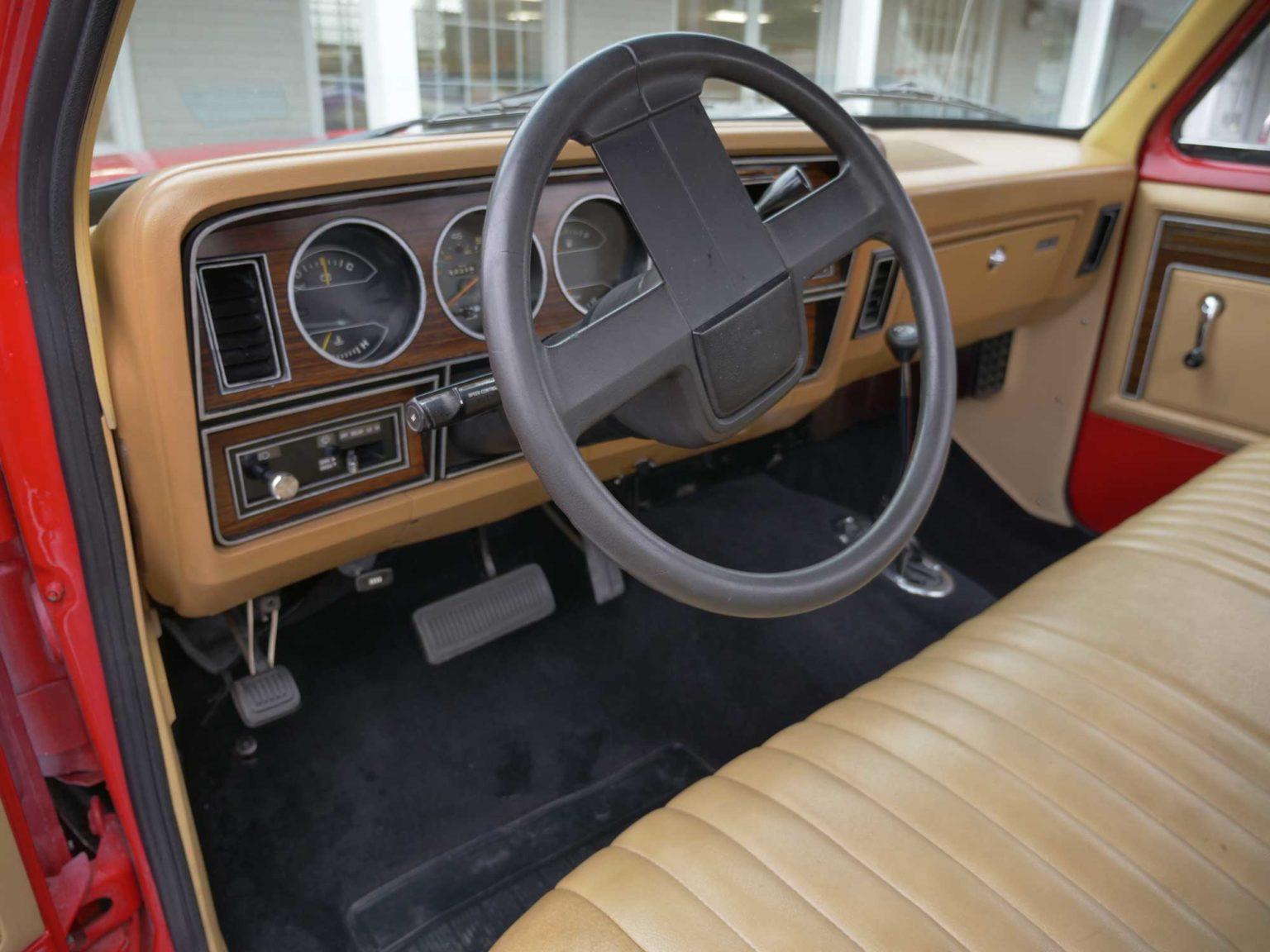 1985 Dodge Power Ram W150 Custom 4x4