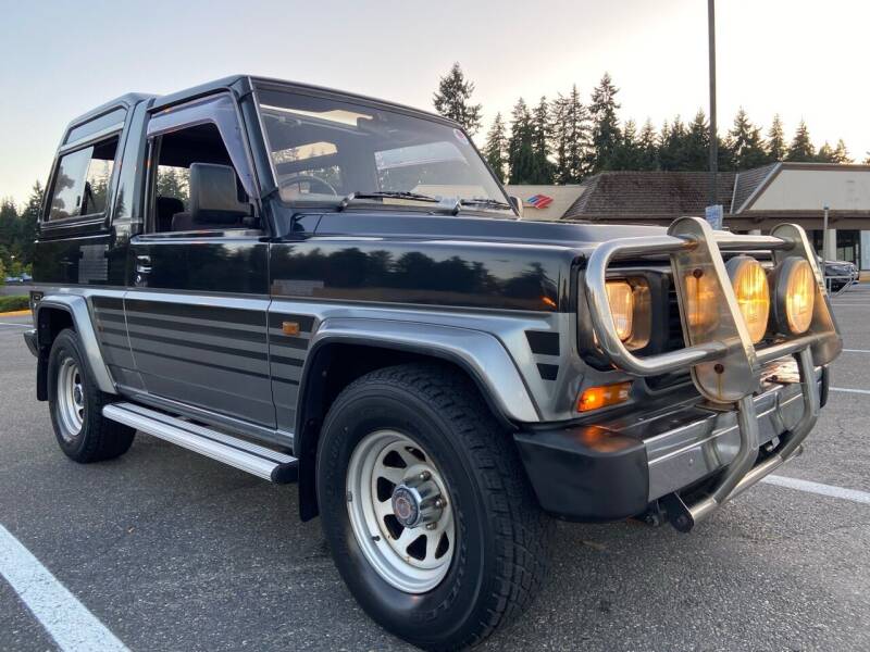  Daihatsu Rocky