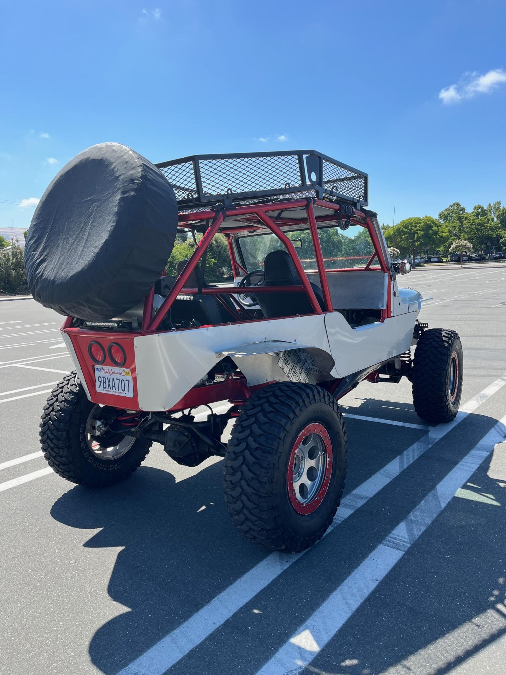 Rock-Crawling 1999 Jeep Wrangler TJ Sahara