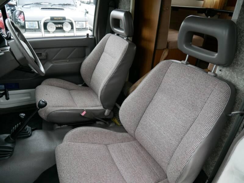 1992 Isuzu Rodeo Camper